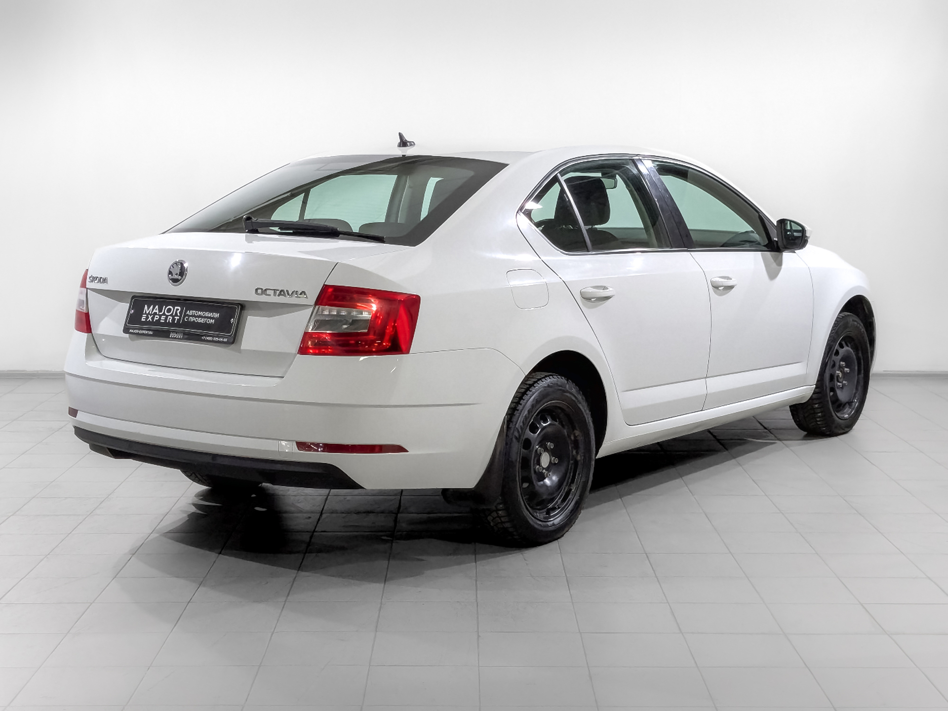 SKODA Octavia 1.60 (110 л.с), автомат, 2020, пробег 80 725 км