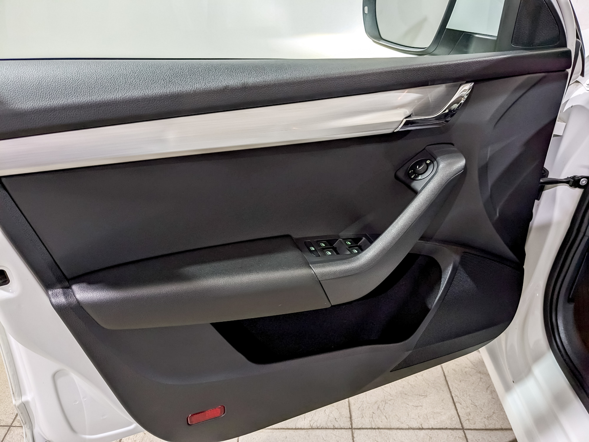 SKODA Octavia 1.60 (110 л.с), автомат, 2020, пробег 80 725 км