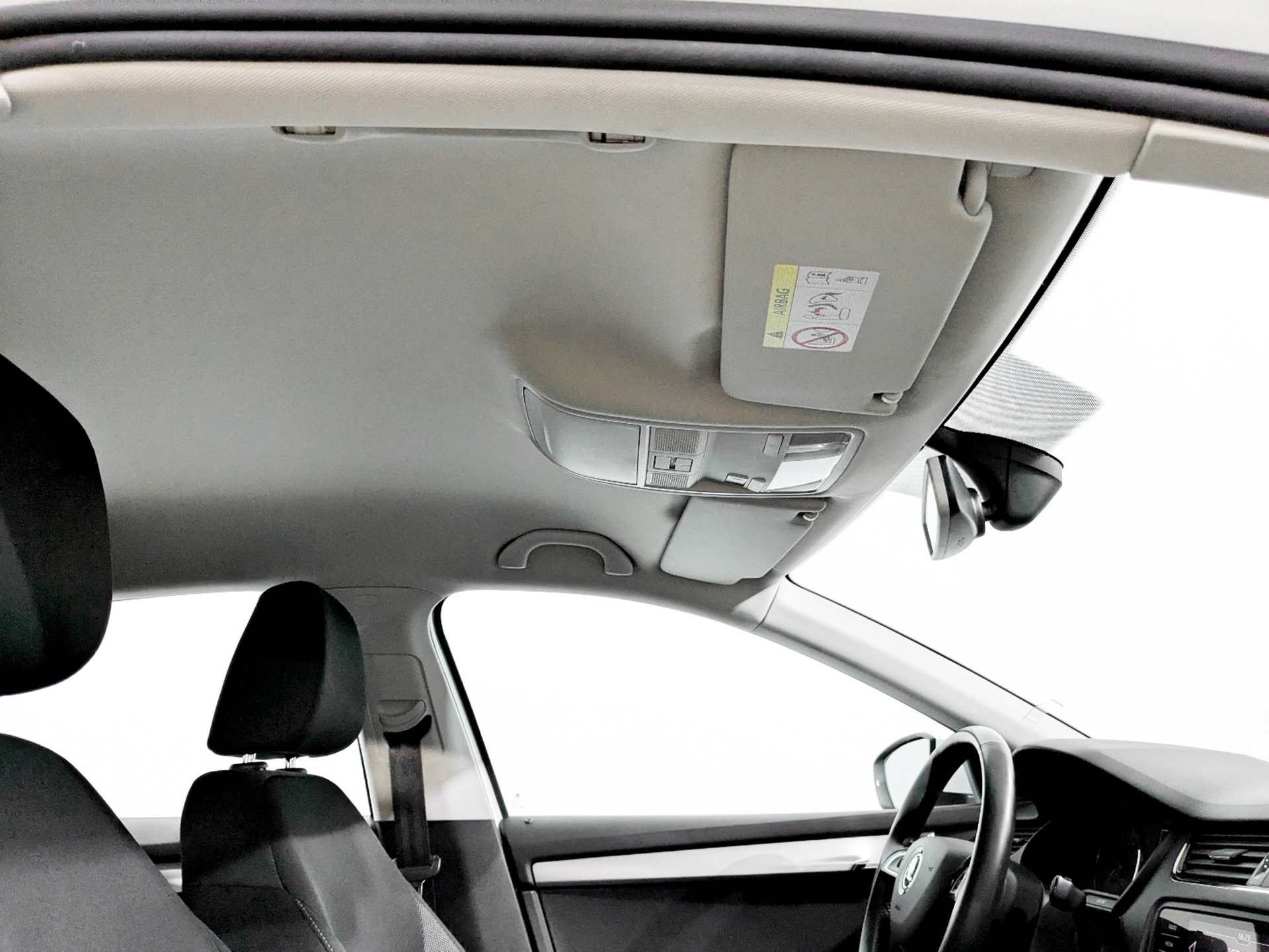 SKODA Octavia 1.60 (110 л.с), автомат, 2020, пробег 80 725 км