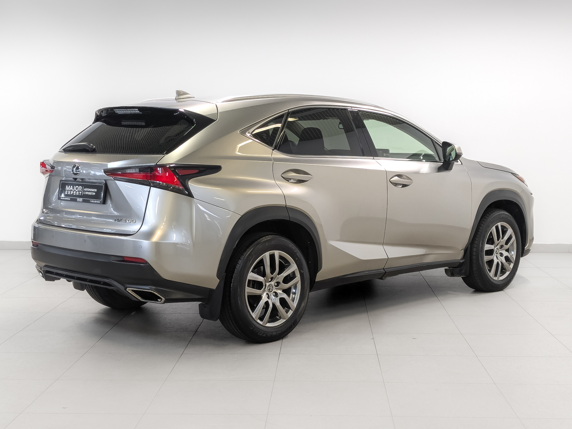 LEXUS NX 2.00 (238 л.с), автомат, 2021, пробег 58 419 км