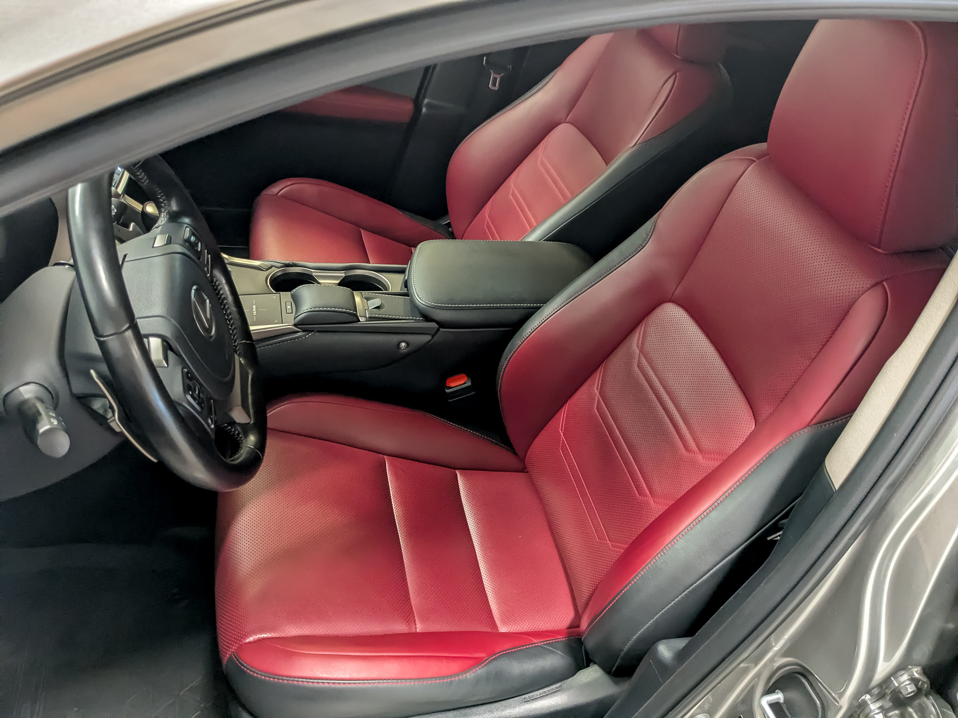LEXUS NX 2.00 (238 л.с), автомат, 2021, пробег 58 419 км