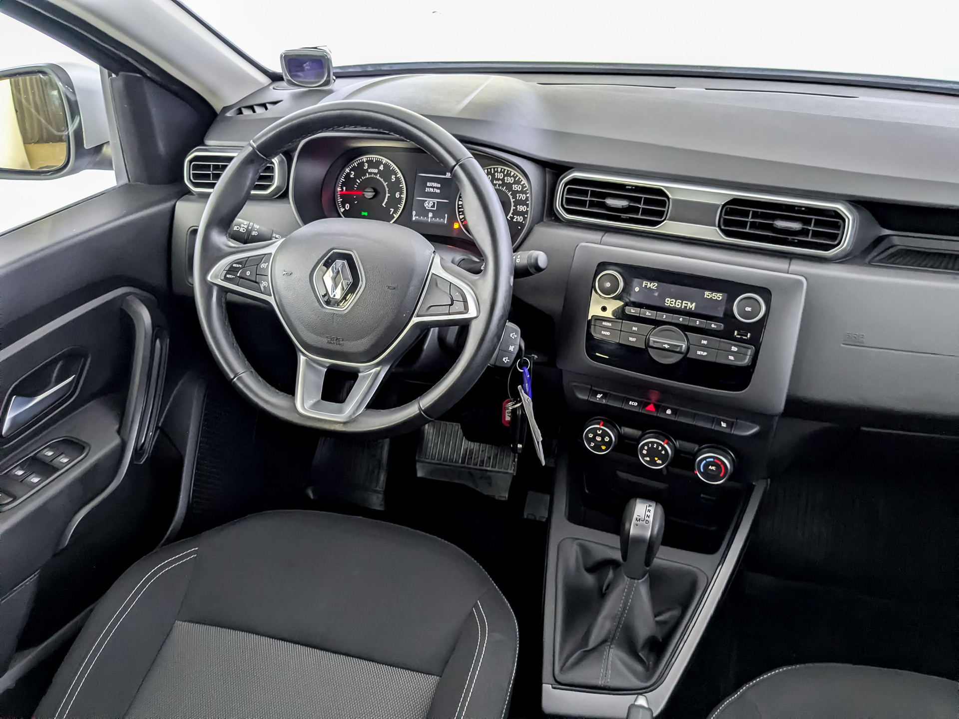 RENAULT Duster 1.30 (150 л.с), автомат, 2022, пробег 83 678 км