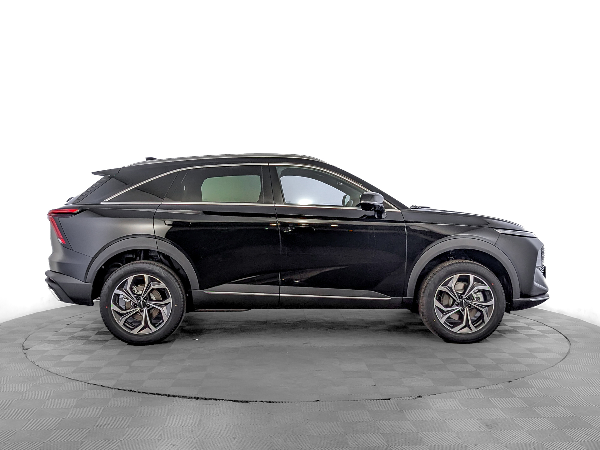 Фото Haval F7 Премиум 1.5T/150 7RT 2WD