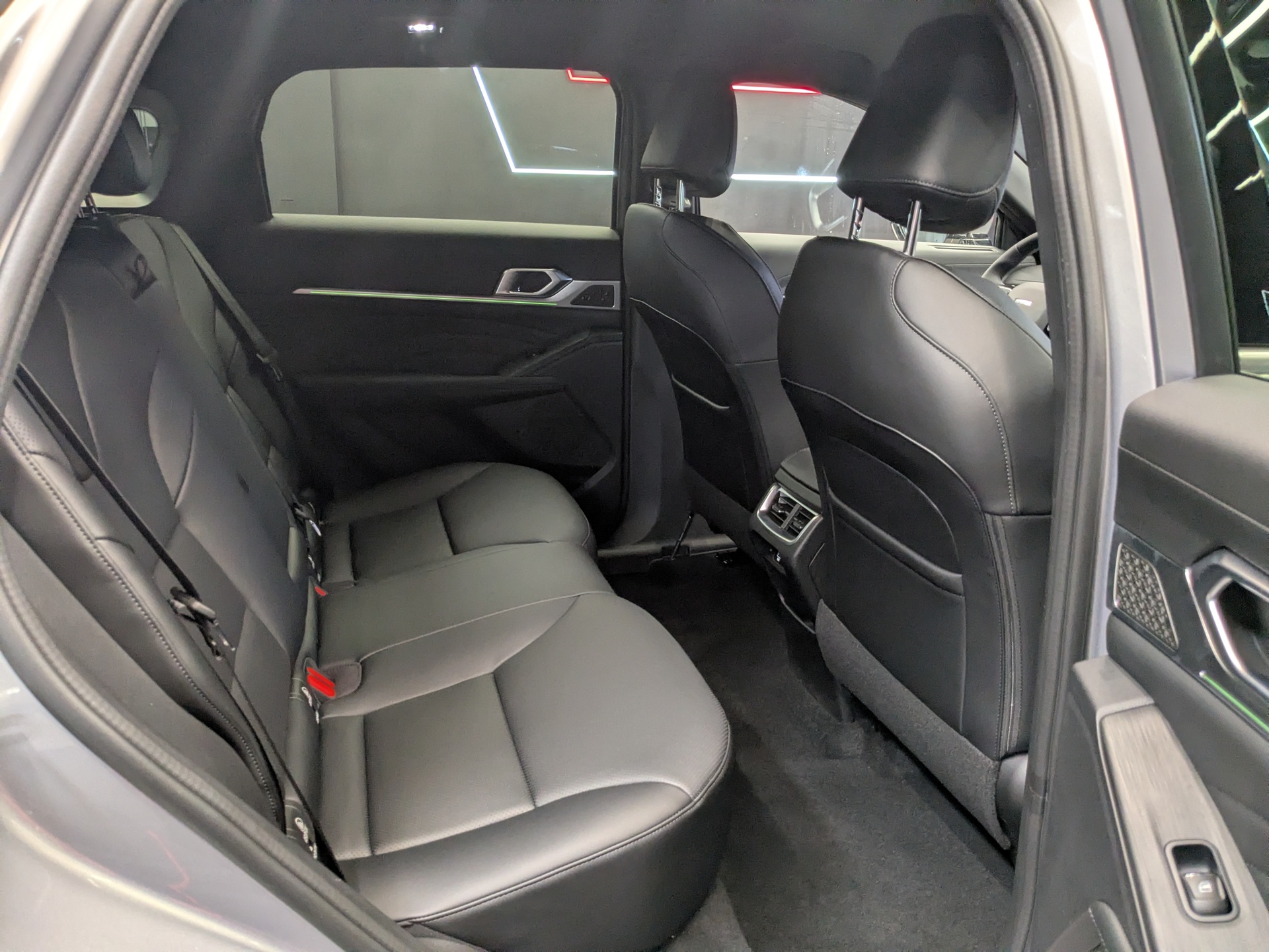 Фото Haval F7 Премиум 1.5T/150 7RT 2WD