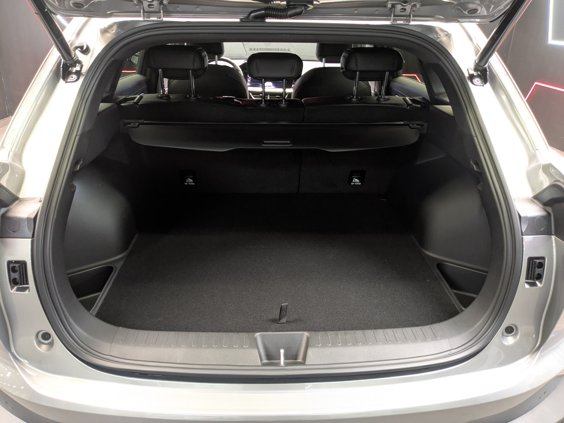 Фото Haval F7 Премиум 1.5T/150 7RT 2WD