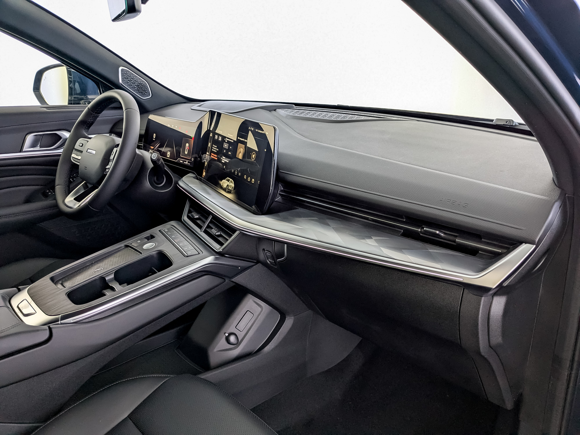 Фото Haval F7 Премиум 1.5T/150 7RT 2WD
