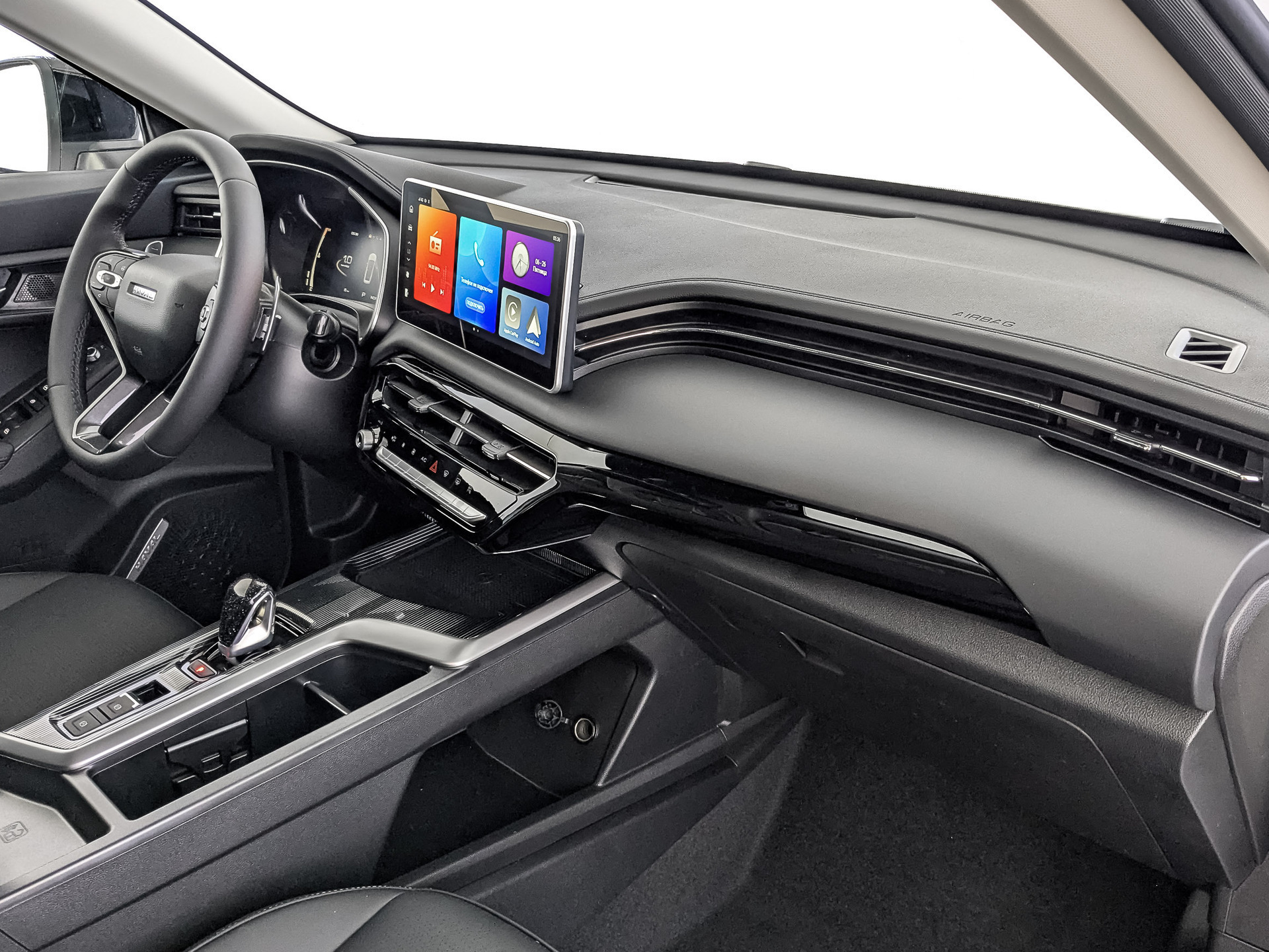 Фото Haval Jolion Премиум 1.5T/150 7RT 4WD