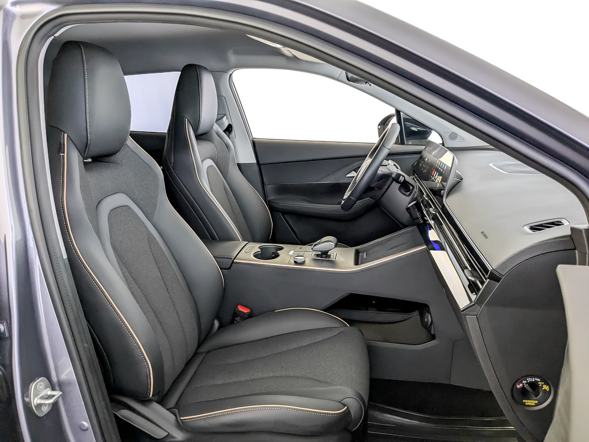 OMODA C5 1.50 (147 л.с), автомат, 2024, пробег 15 672 км