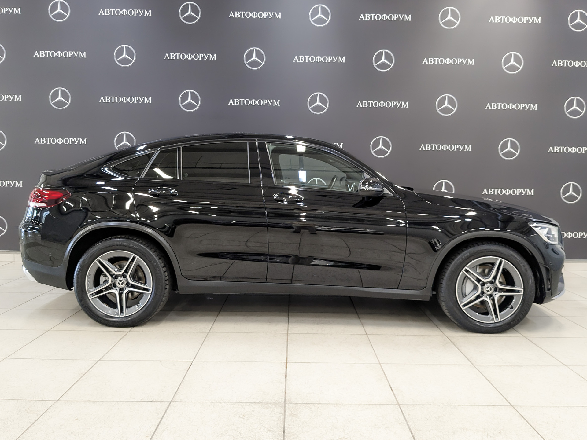 MERCEDES-BENZ GLC Coupe 1.90 (245 л.с), автомат, 2020, пробег 92 548 км