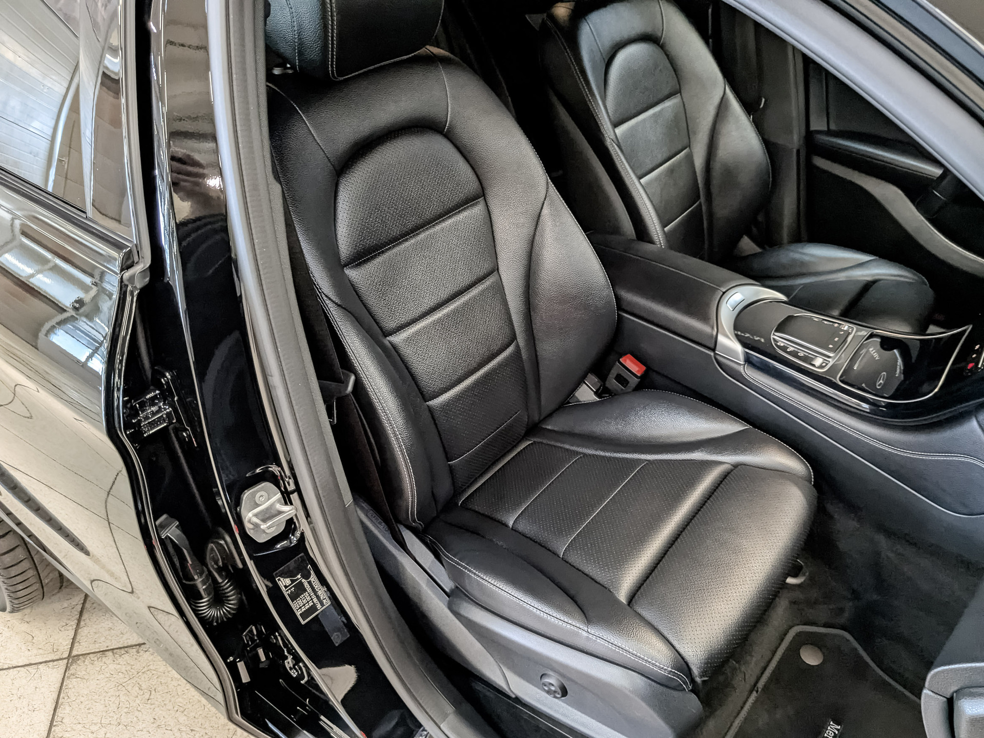 MERCEDES-BENZ GLC Coupe 1.90 (245 л.с), автомат, 2020, пробег 92 548 км