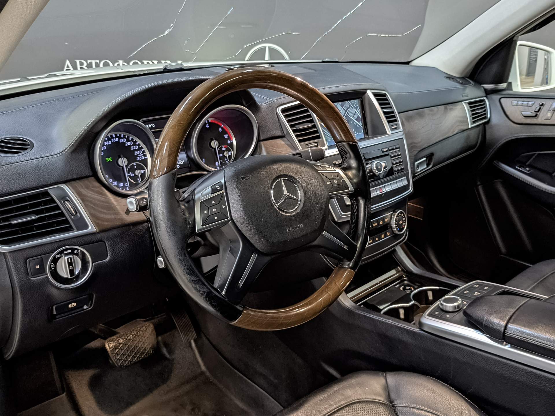 MERCEDES-BENZ GL-Класс 3.00 (249 л.с), автомат, 2015, пробег 227 796 км