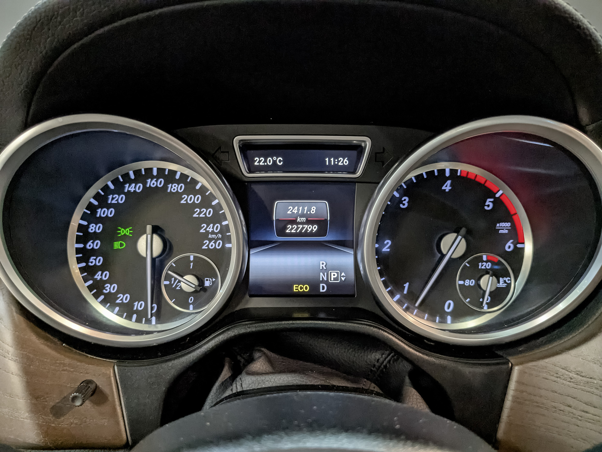 MERCEDES-BENZ GL-Класс 3.00 (249 л.с), автомат, 2015, пробег 227 796 км