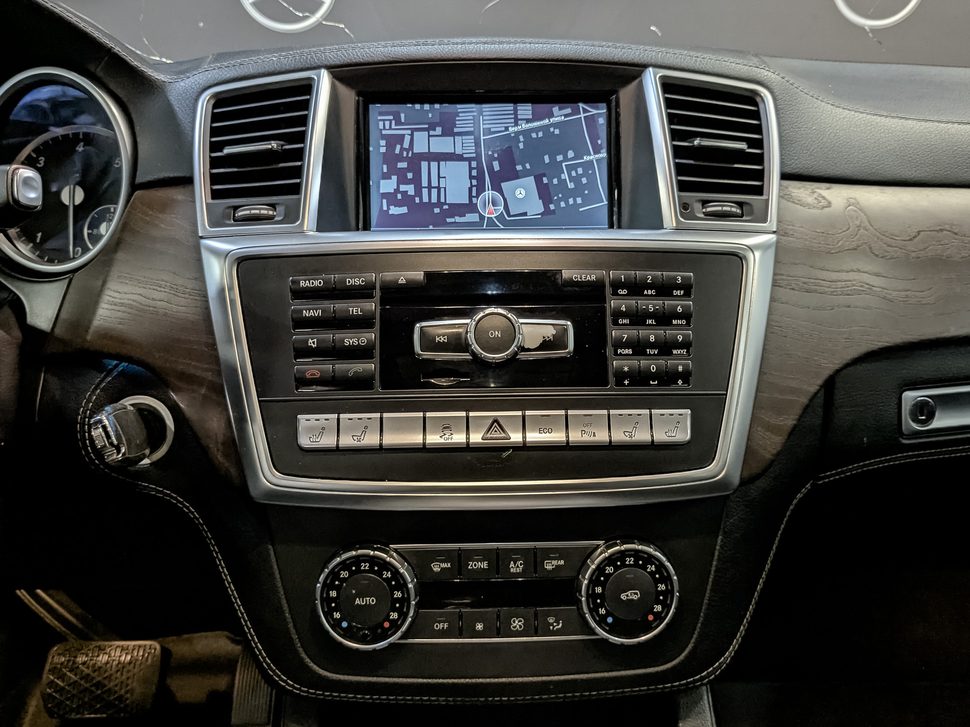 MERCEDES-BENZ GL-Класс 3.00 (249 л.с), автомат, 2015, пробег 227 796 км