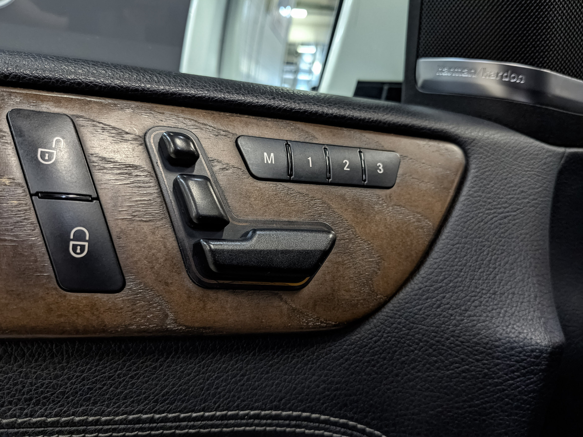 MERCEDES-BENZ GL-Класс 3.00 (249 л.с), автомат, 2015, пробег 227 796 км