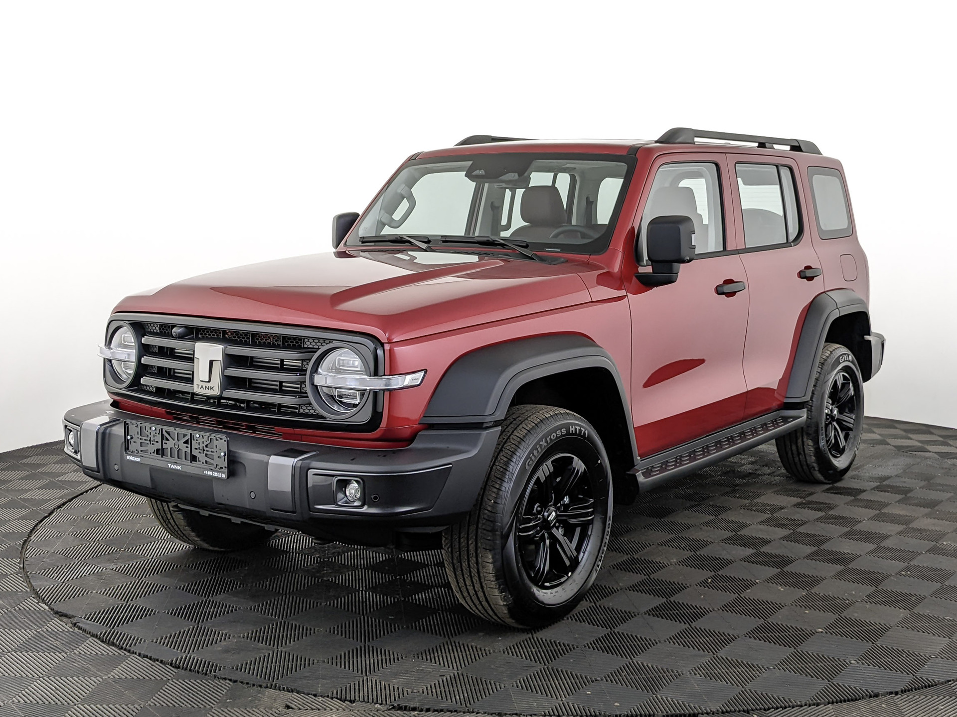 Фото Tank 300 Драйв (Adventure) 2.0T/218 8AT 4WD