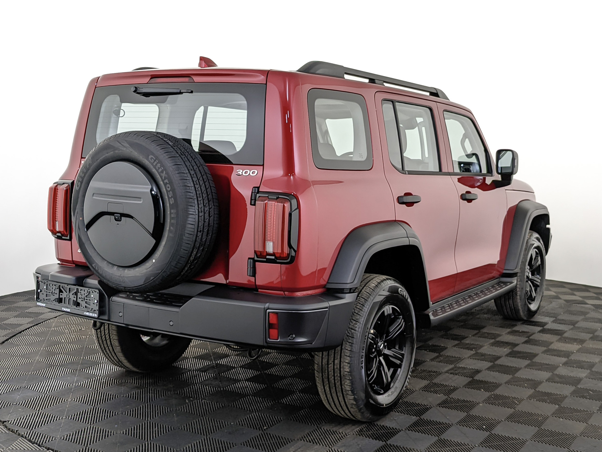 Фото Tank 300 Драйв (Adventure) 2.0T/218 8AT 4WD