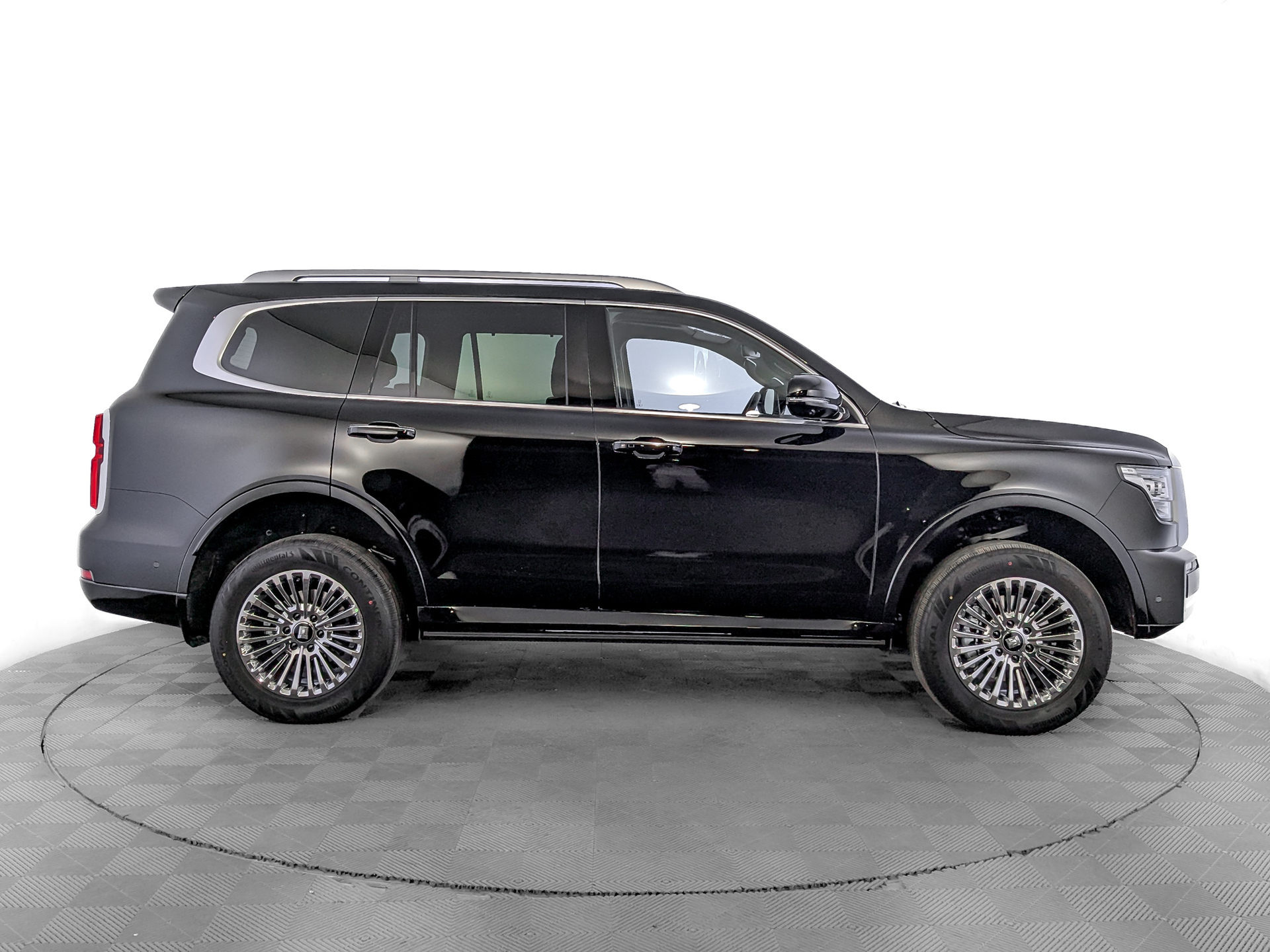 Фото Tank 500 Премиум (Premium) 3.0T/299 9AT 4WD