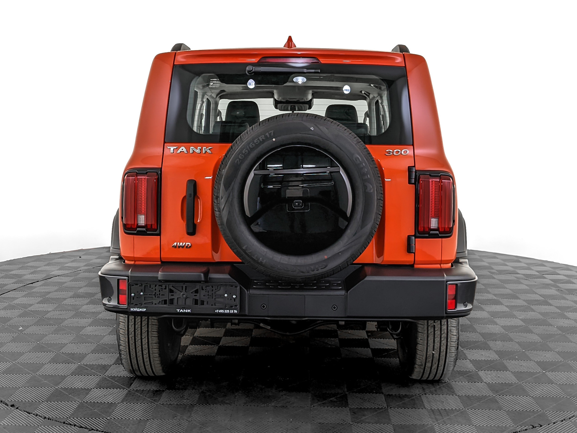 Фото Tank 300 Драйв (Adventure) 2.0T/218 8AT 4WD