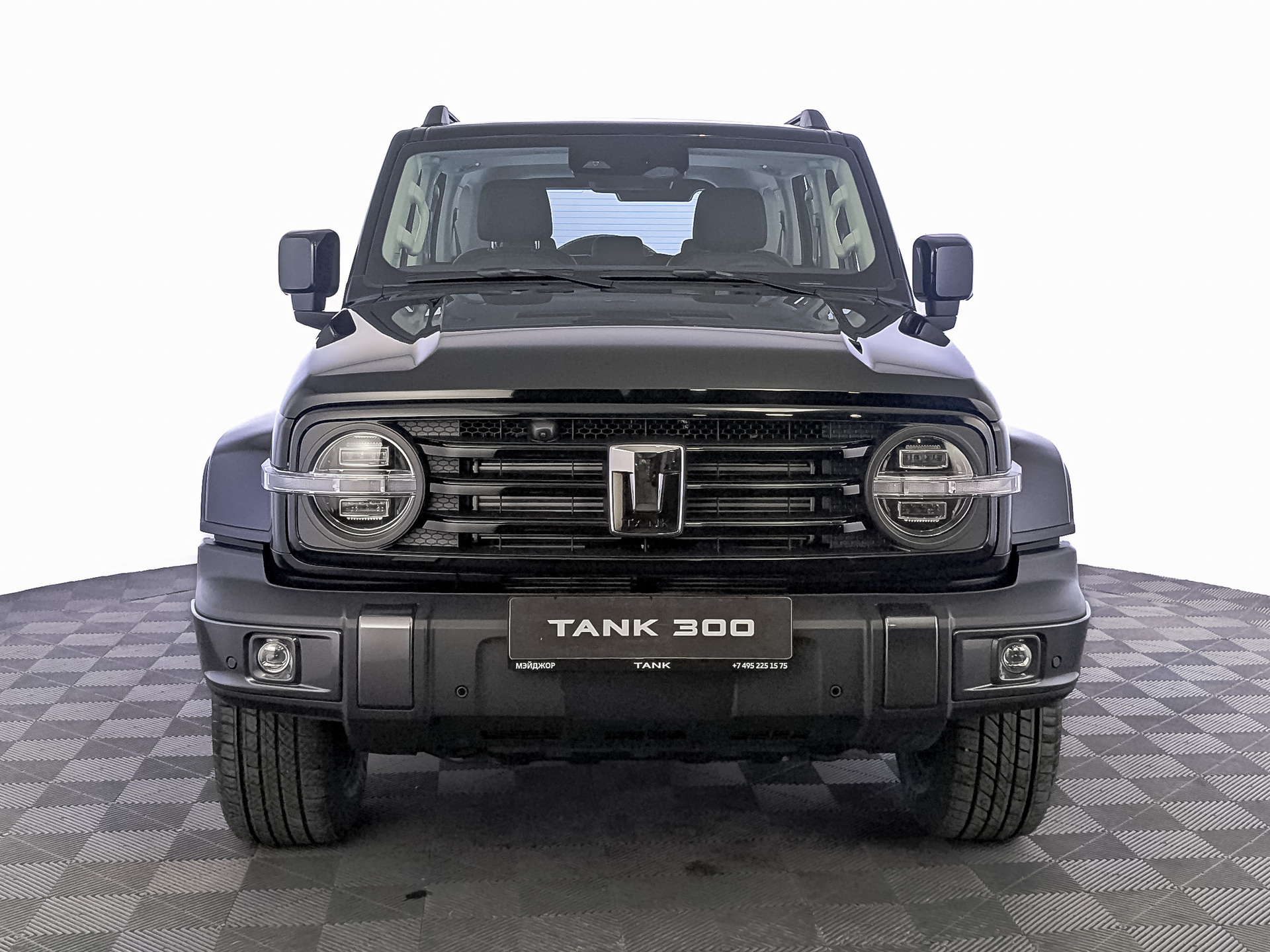 Фото Tank 300 Сити Драйв (City Adventure) 2.0T/218 8AT 4WD
