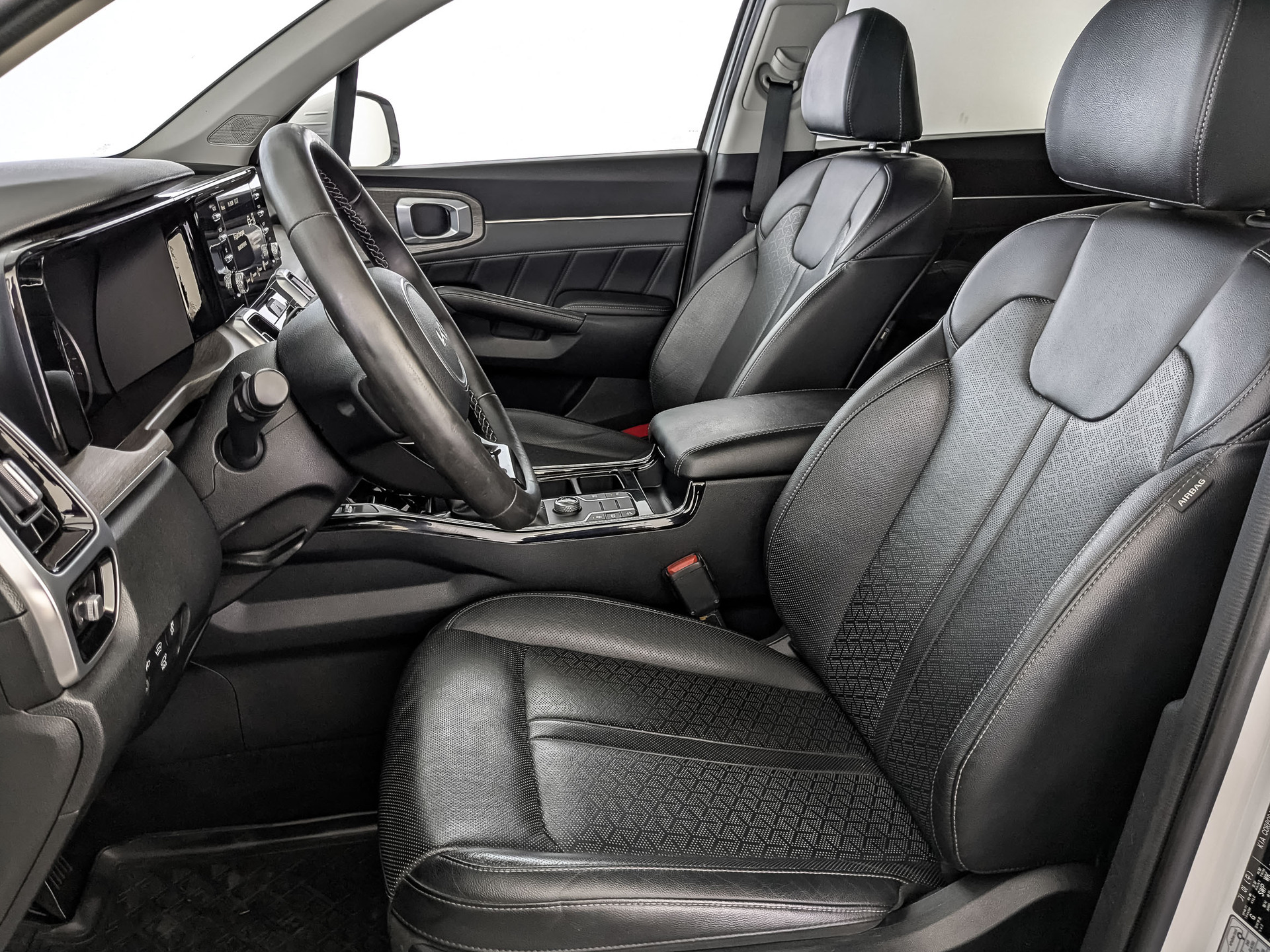 KIA Sorento 2.50 (180 л.с), автомат, 2021, пробег 84 190 км
