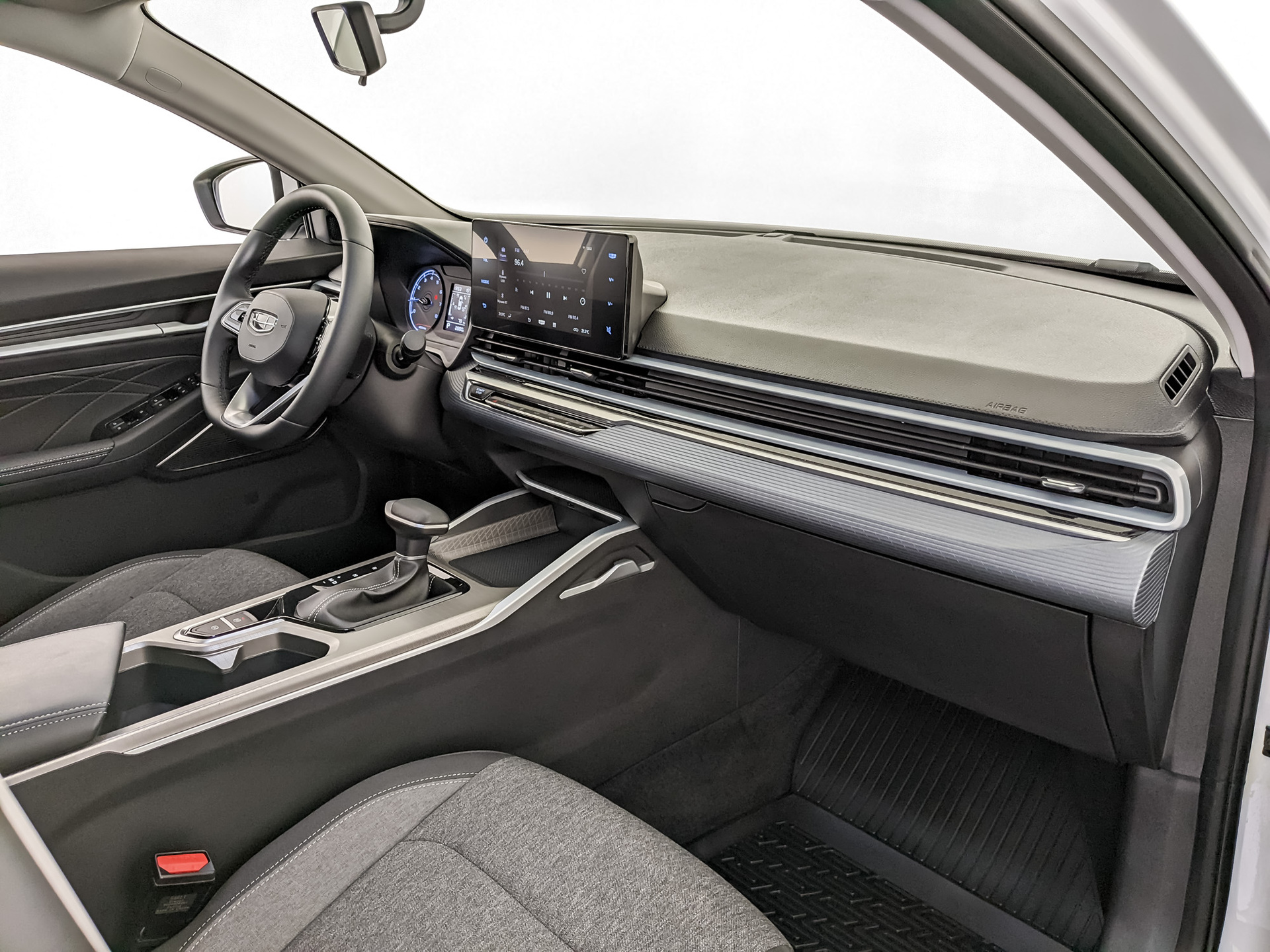 GEELY Emgrand II 1.50 (122 л.с), автомат, 2024, пробег 2 900 км