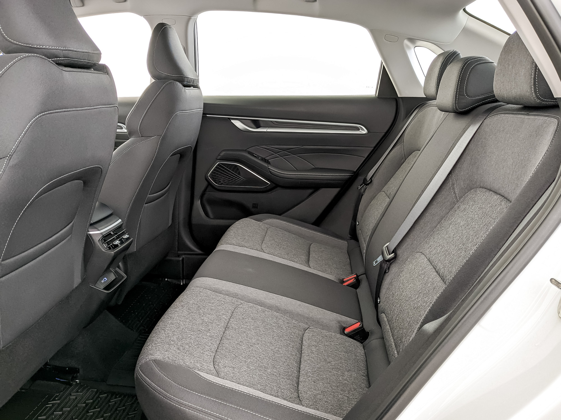 GEELY Emgrand II 1.50 (122 л.с), автомат, 2024, пробег 2 900 км