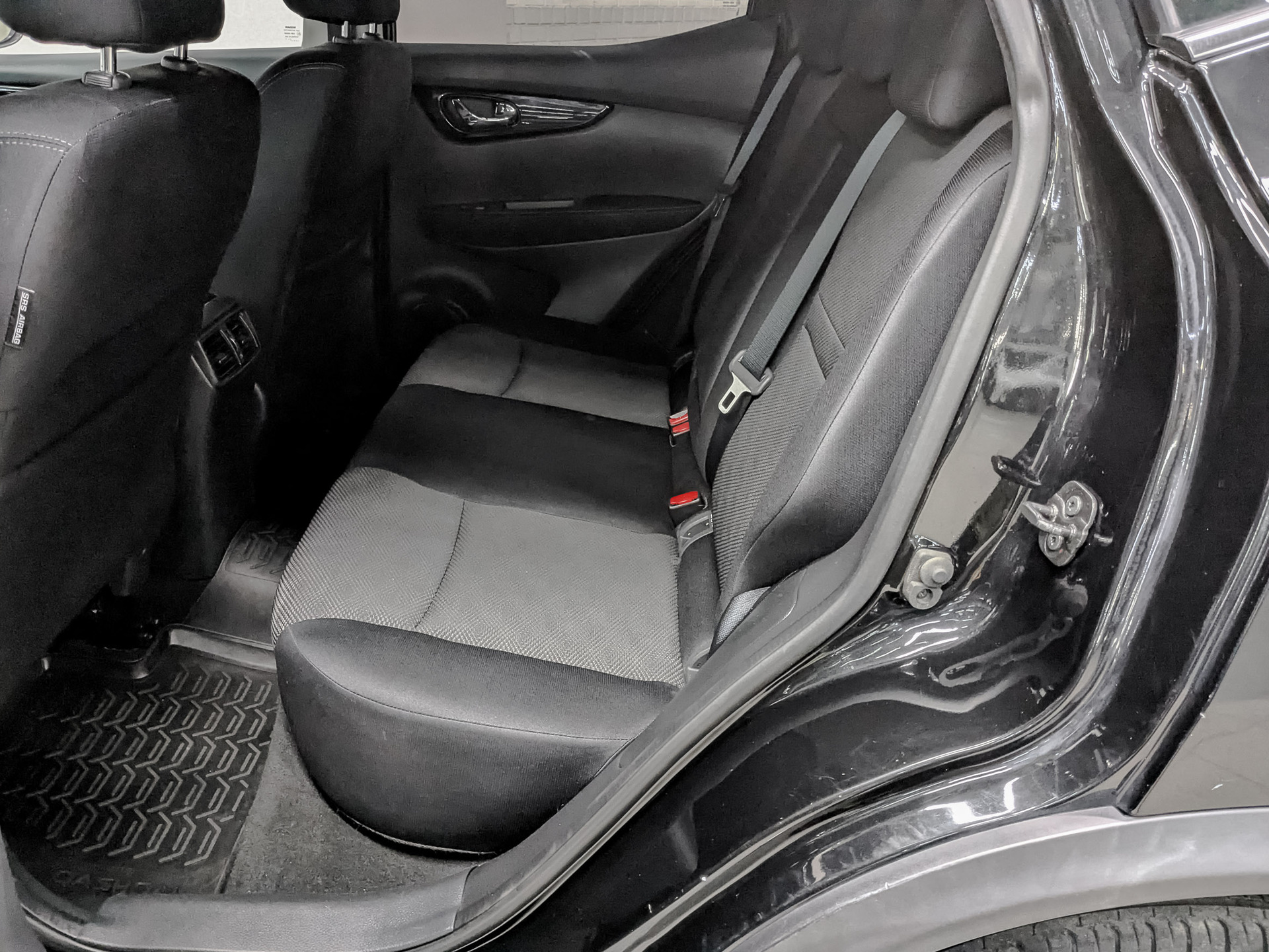 NISSAN Qashqai 2.00 (144 л.с), автомат, 2017, пробег 59 300 км