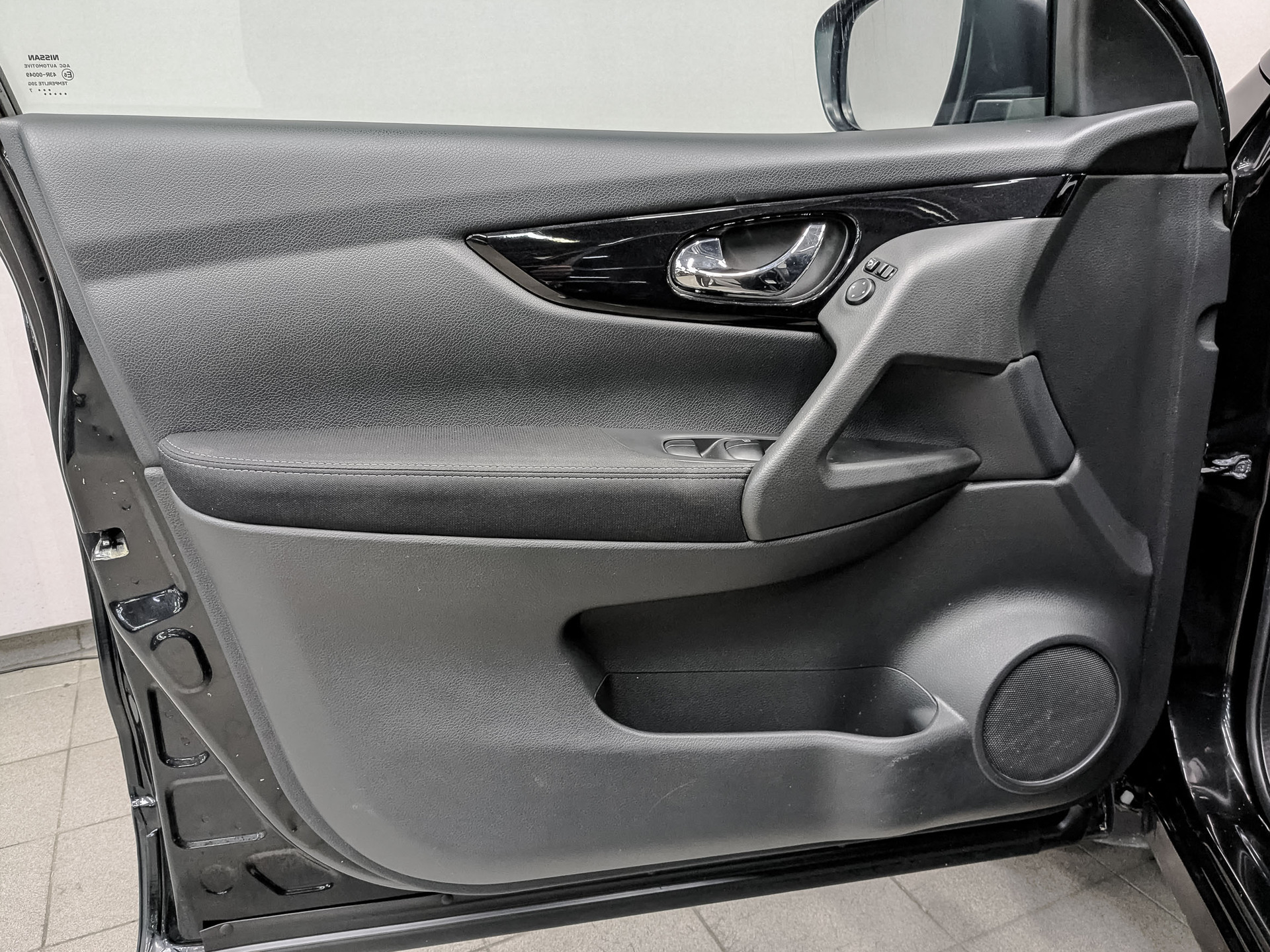 NISSAN Qashqai 2.00 (144 л.с), автомат, 2017, пробег 59 300 км