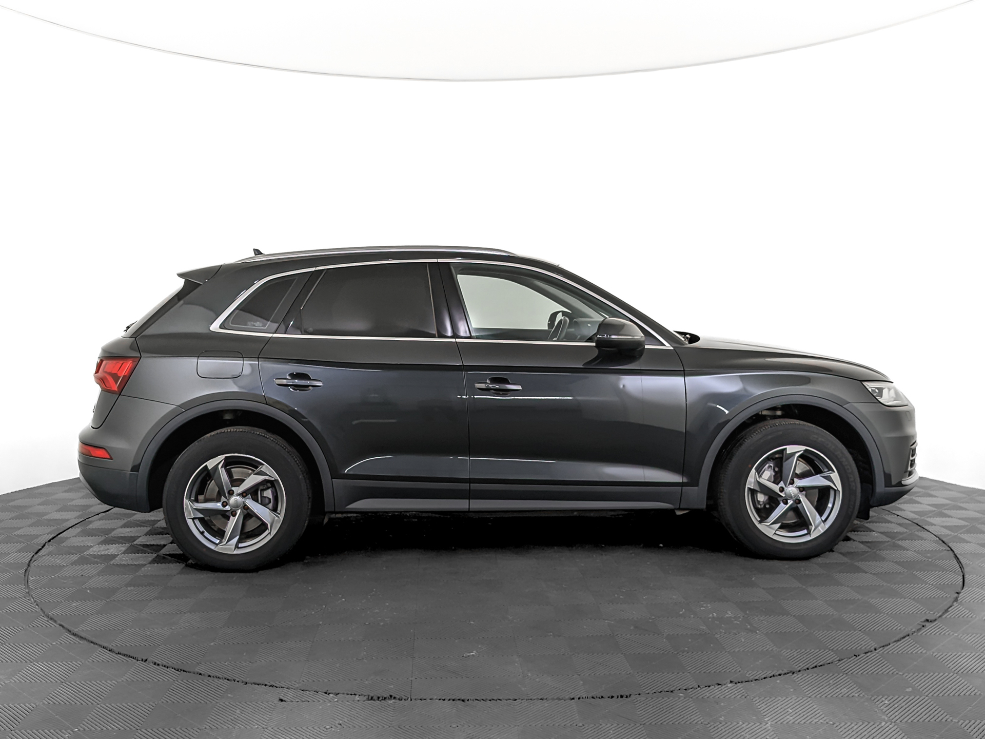 AUDI Q5 2.00 (249 л.с), автомат, 2017, пробег 71 856 км