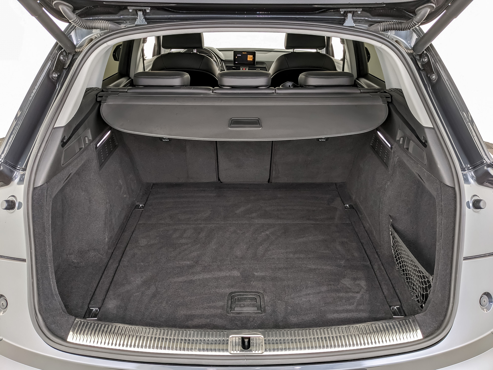 AUDI Q5 2.00 (249 л.с), автомат, 2017, пробег 71 856 км