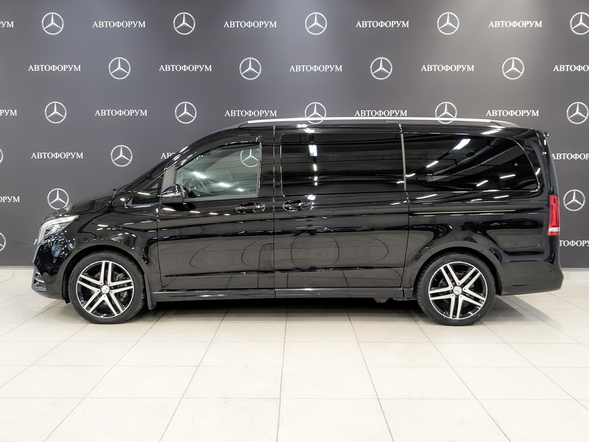 MERCEDES-BENZ V-Класс 1.90 (163 л.с), автомат, 2022, пробег 119 000 км