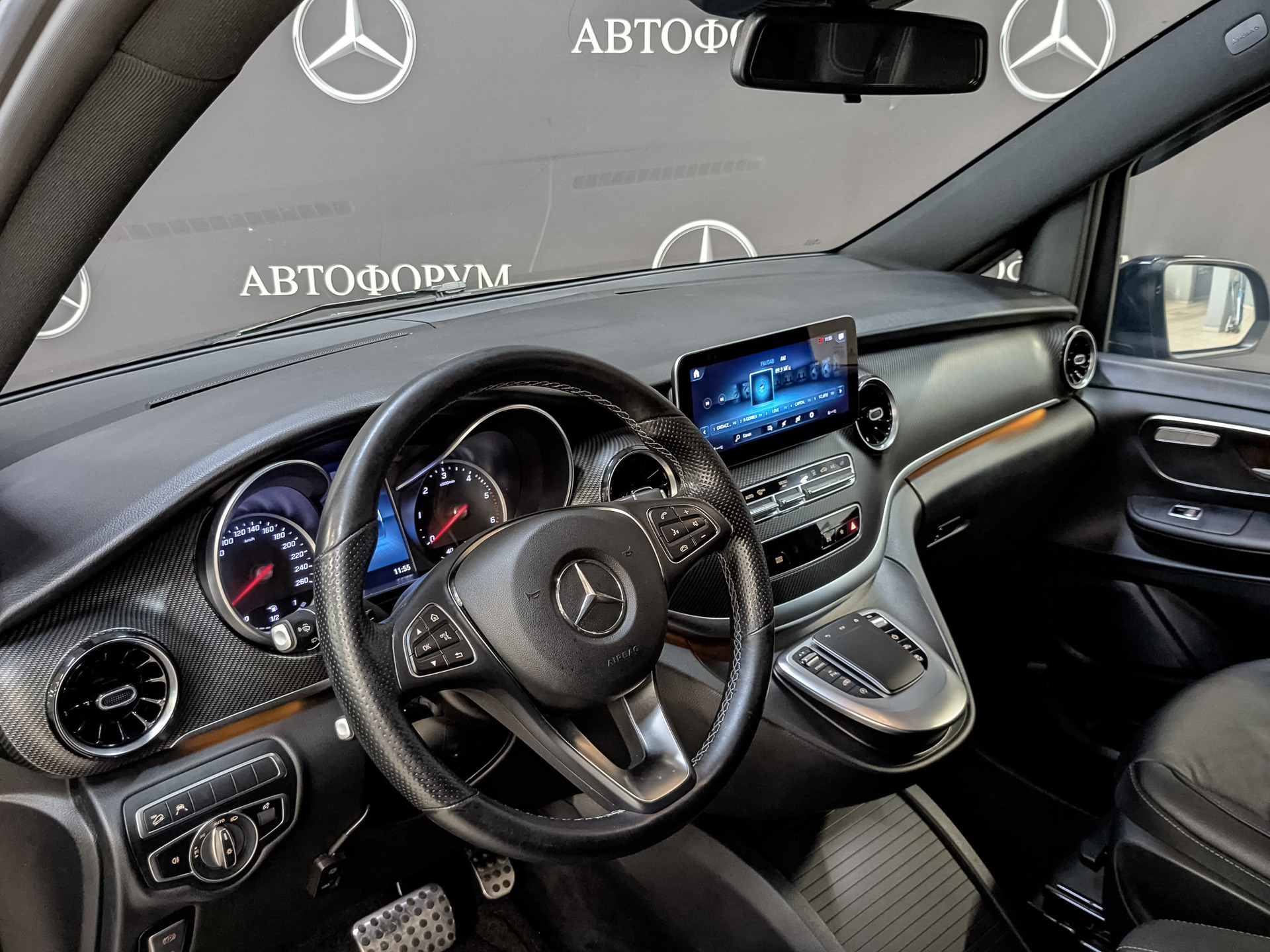 MERCEDES-BENZ V-Класс 1.90 (163 л.с), автомат, 2022, пробег 119 000 км