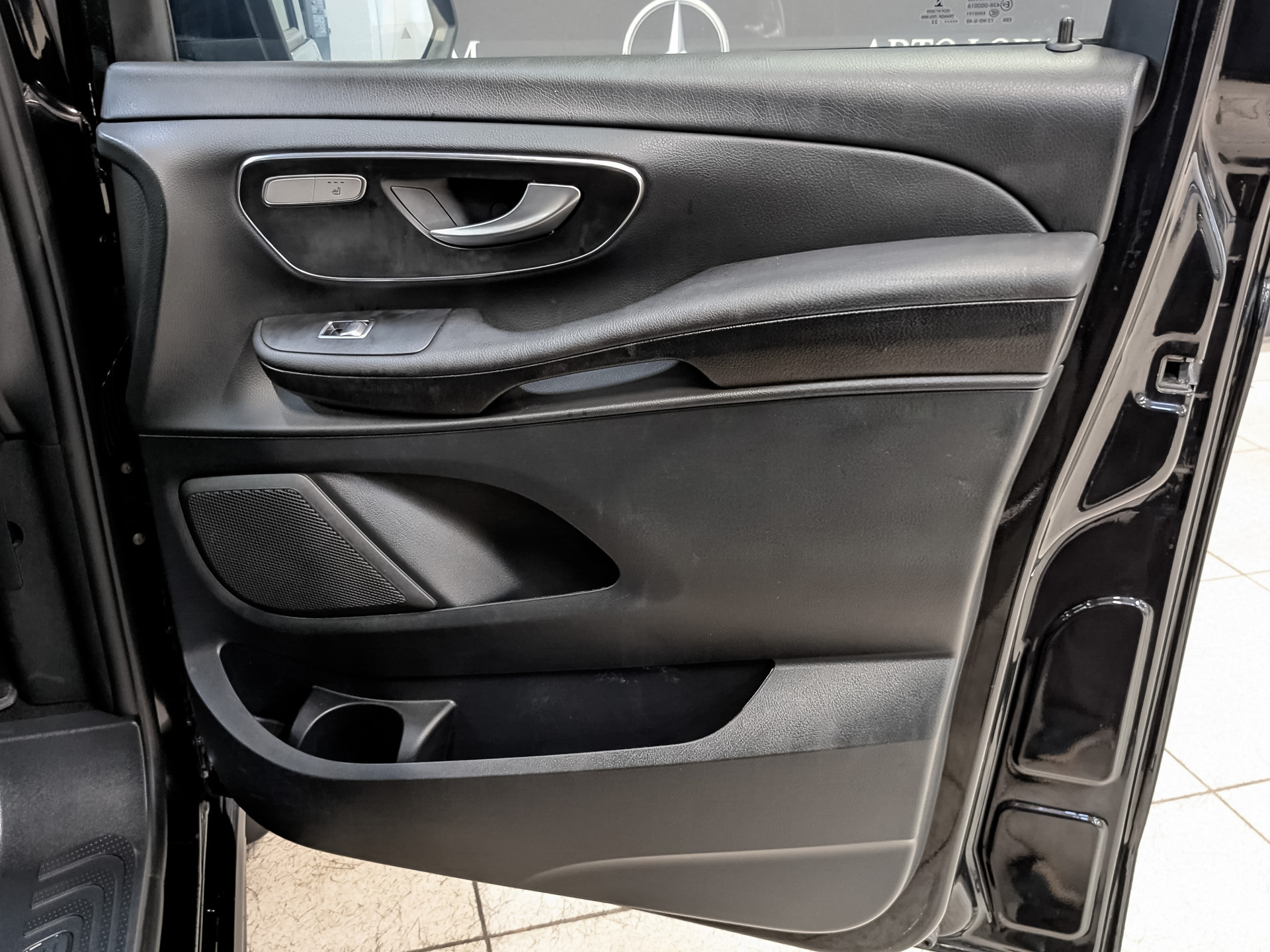 MERCEDES-BENZ V-Класс 1.90 (163 л.с), автомат, 2022, пробег 119 000 км