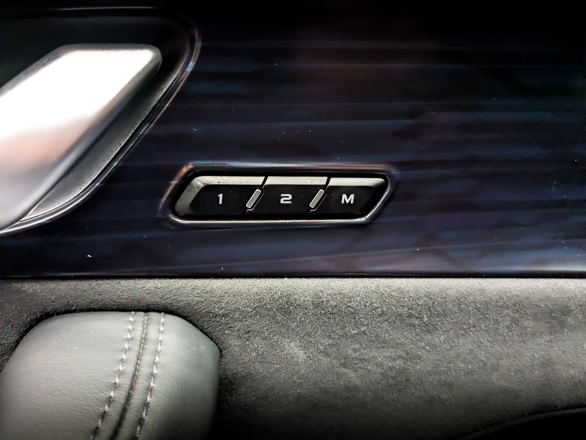 GEELY Monjaro 2.00 (238 л.с), автомат, 2024, пробег 24 803 км