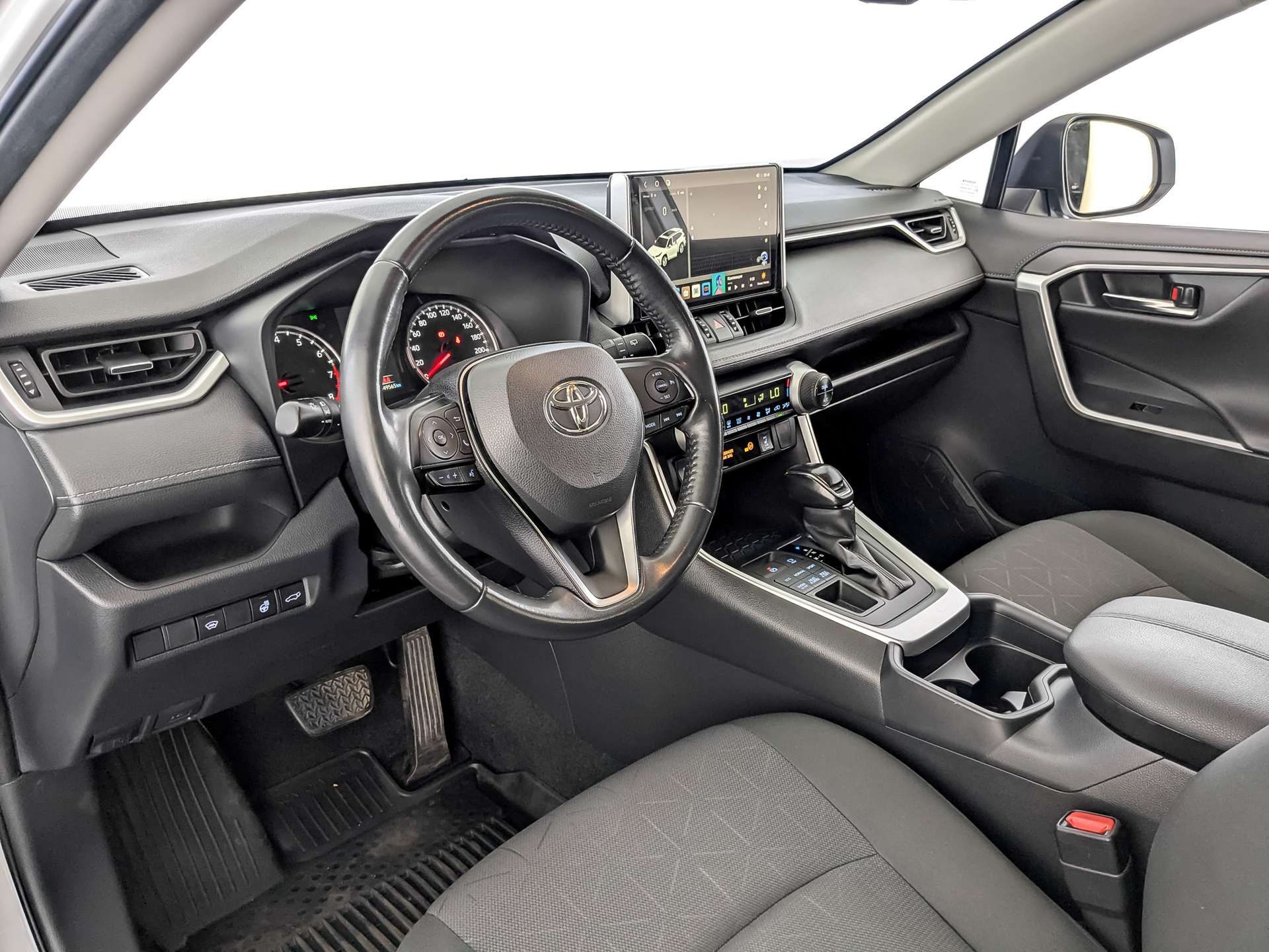 TOYOTA Rav-4 2.00 (149 л.с), автомат, 2021, пробег 149 564 км