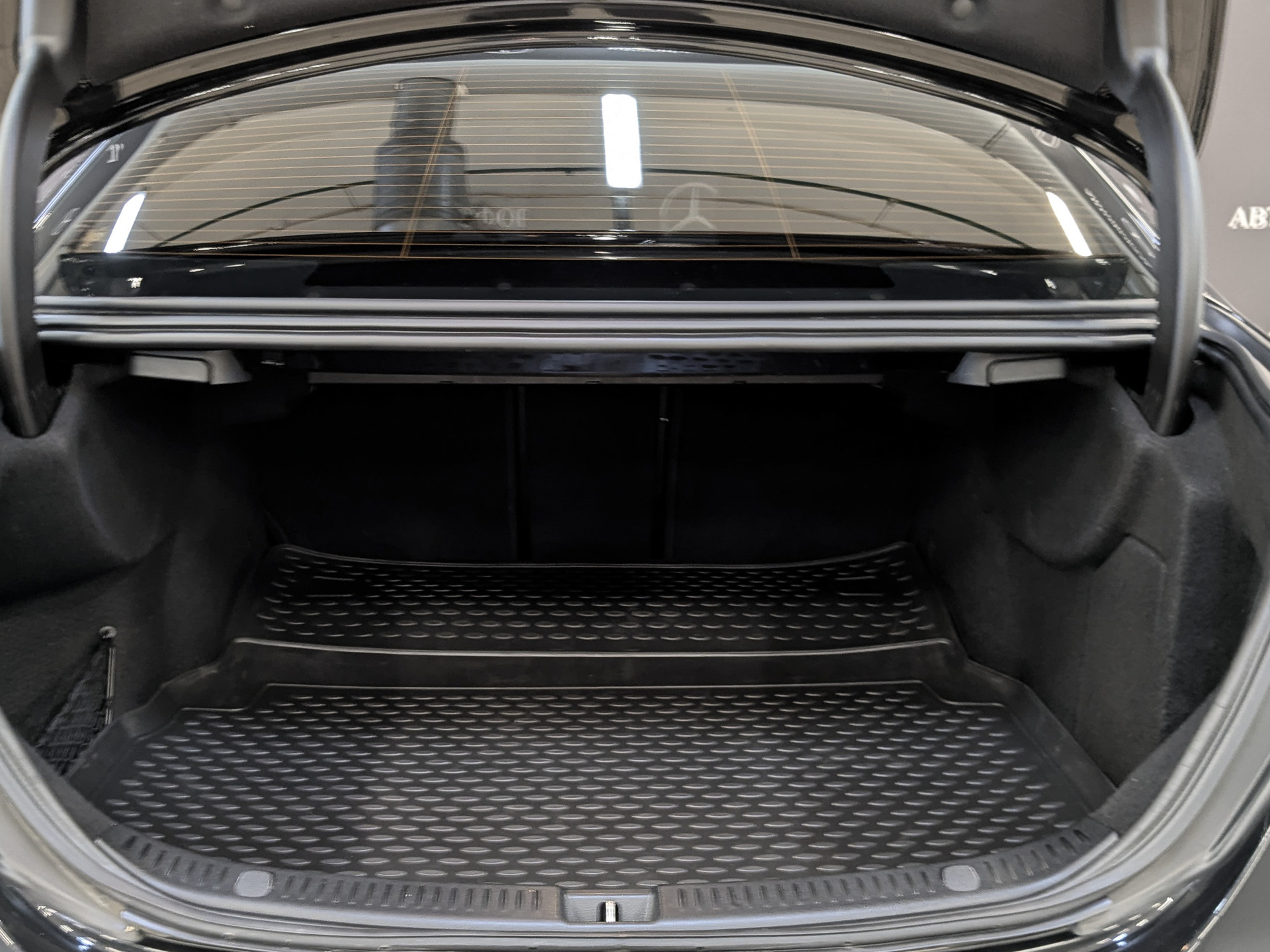 MERCEDES-BENZ E-Класс 1.90 (150 л.с), автомат, 2019, пробег 105 000 км