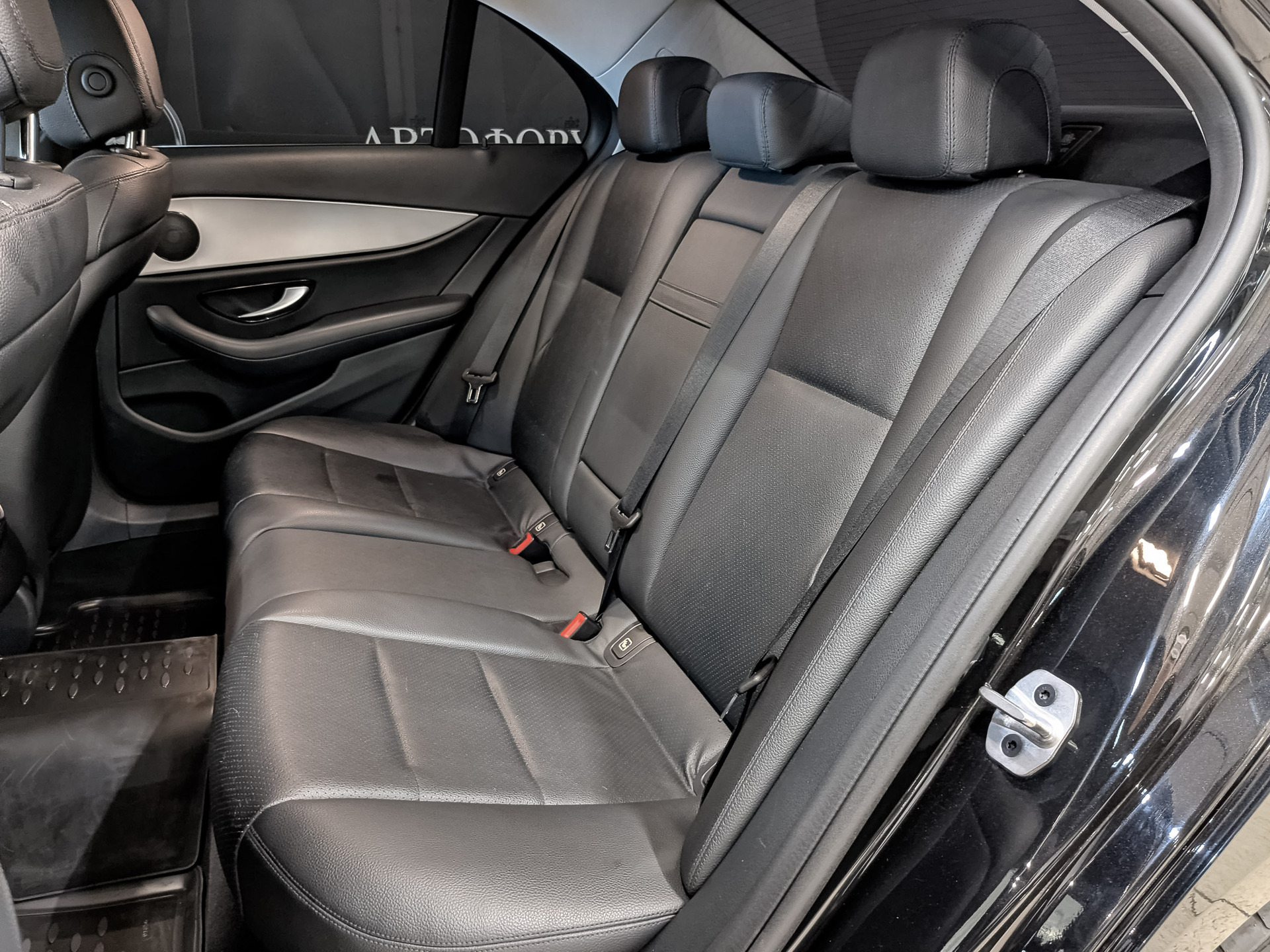 MERCEDES-BENZ E-Класс 1.90 (150 л.с), автомат, 2019, пробег 105 000 км