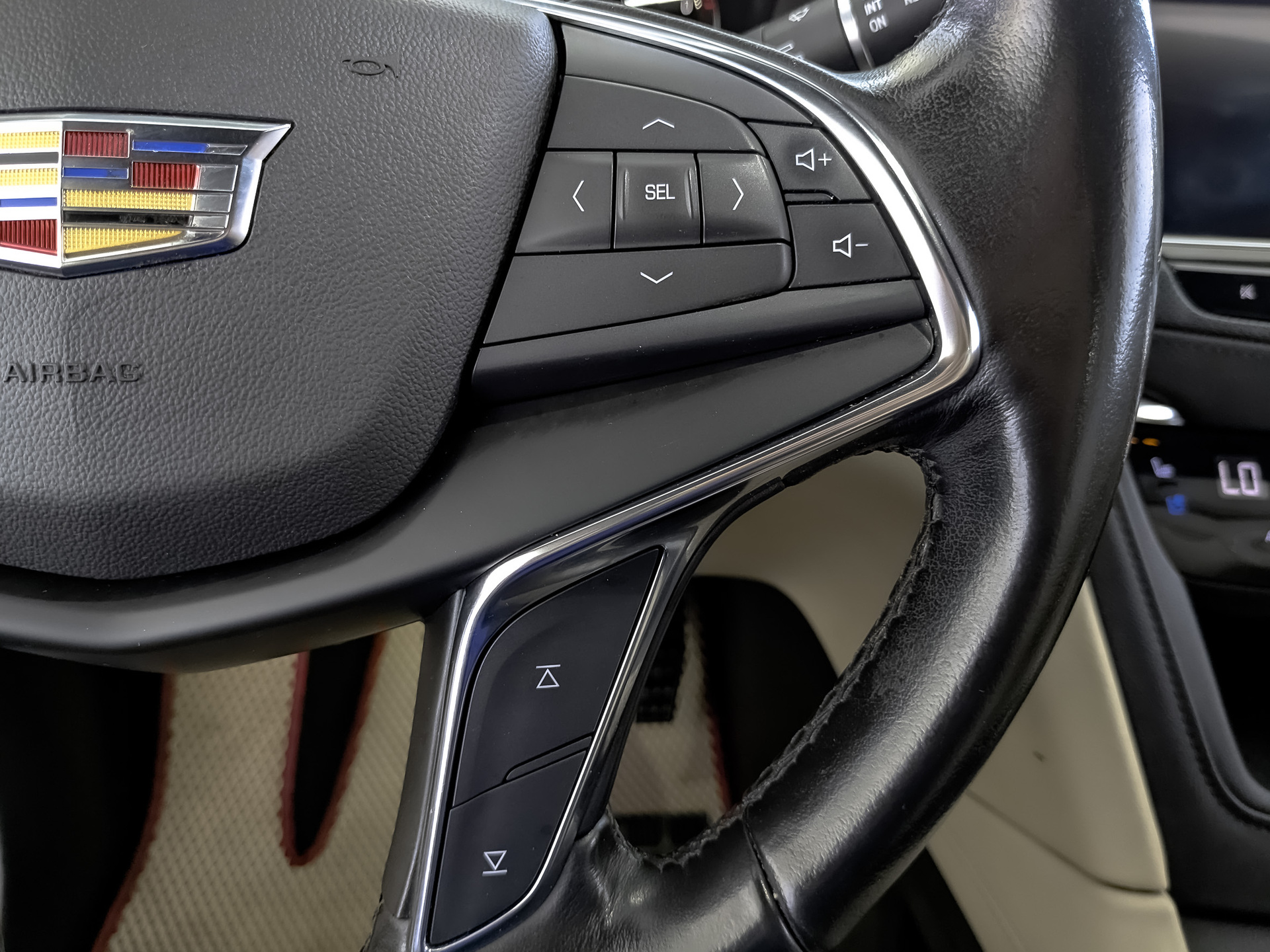 CADILLAC XT5 3.60 (314 л.с), автомат, 2019, пробег 137 844 км