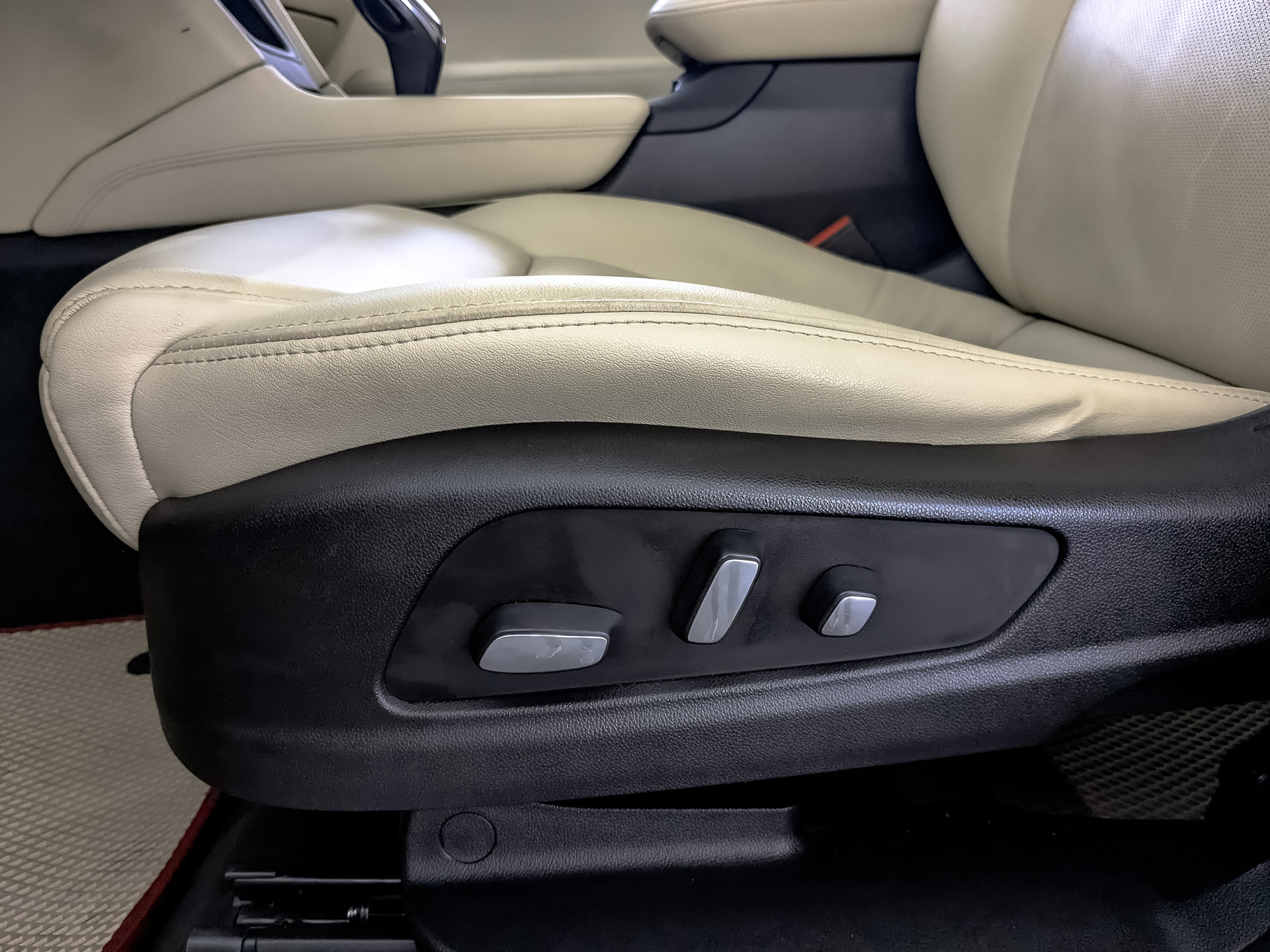 CADILLAC XT5 3.60 (314 л.с), автомат, 2019, пробег 137 844 км