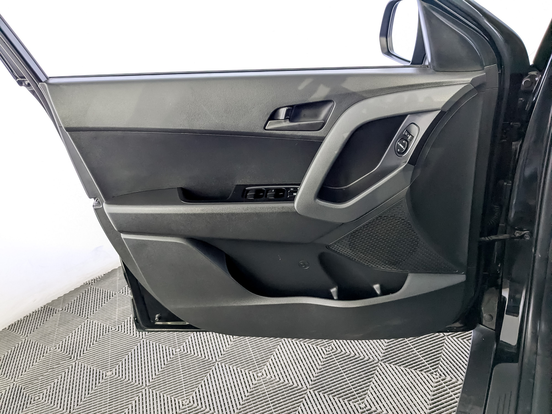 HYUNDAI Creta 1.60 (123 л.с), автомат, 2018, пробег 147 378 км