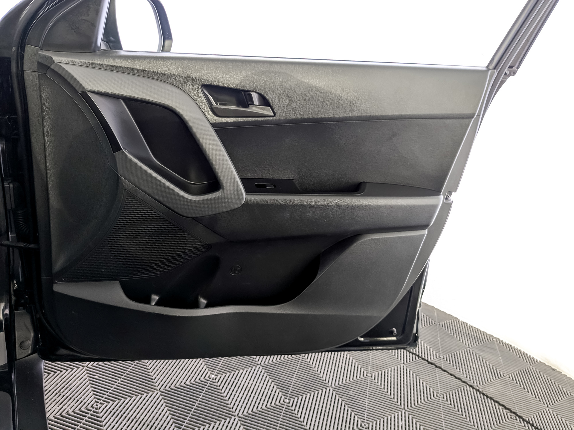 HYUNDAI Creta 1.60 (123 л.с), автомат, 2018, пробег 147 378 км