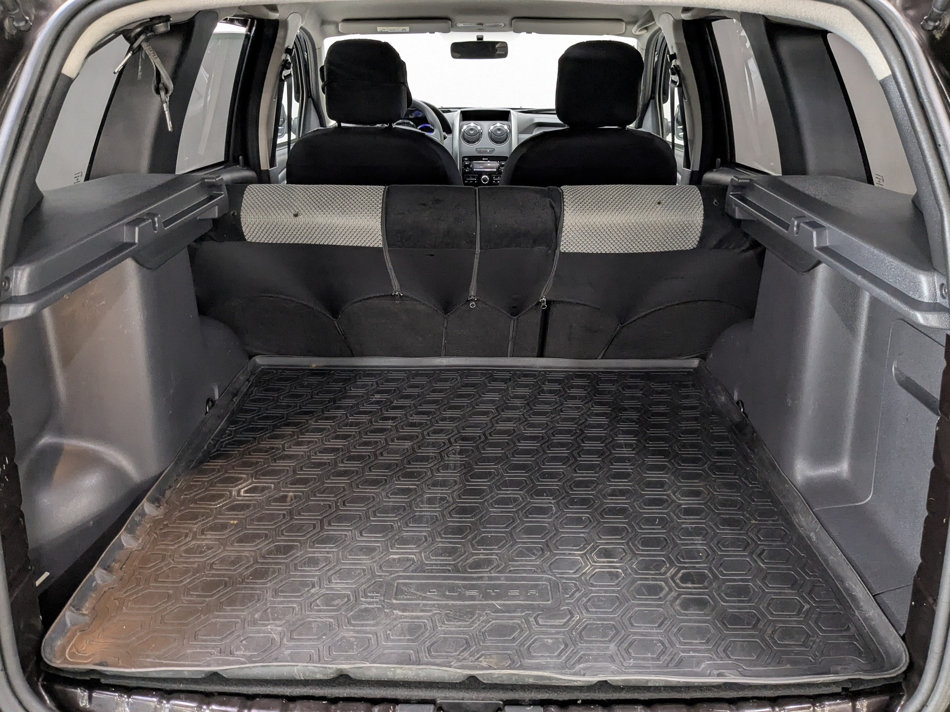 RENAULT Duster 2.00 (143 л.с), механическая, 2018, пробег 61 021 км