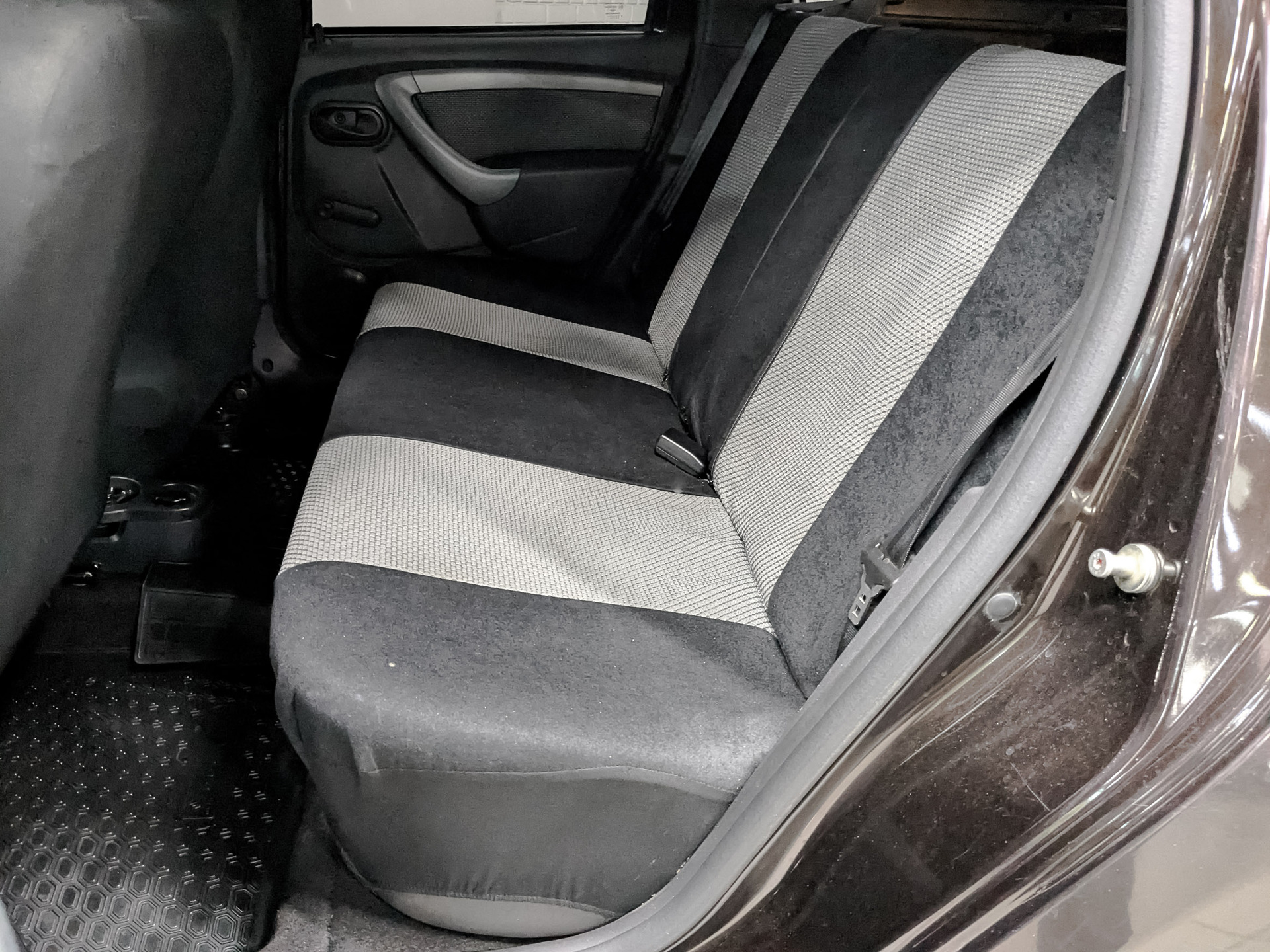 RENAULT Duster 2.00 (143 л.с), механическая, 2018, пробег 61 021 км