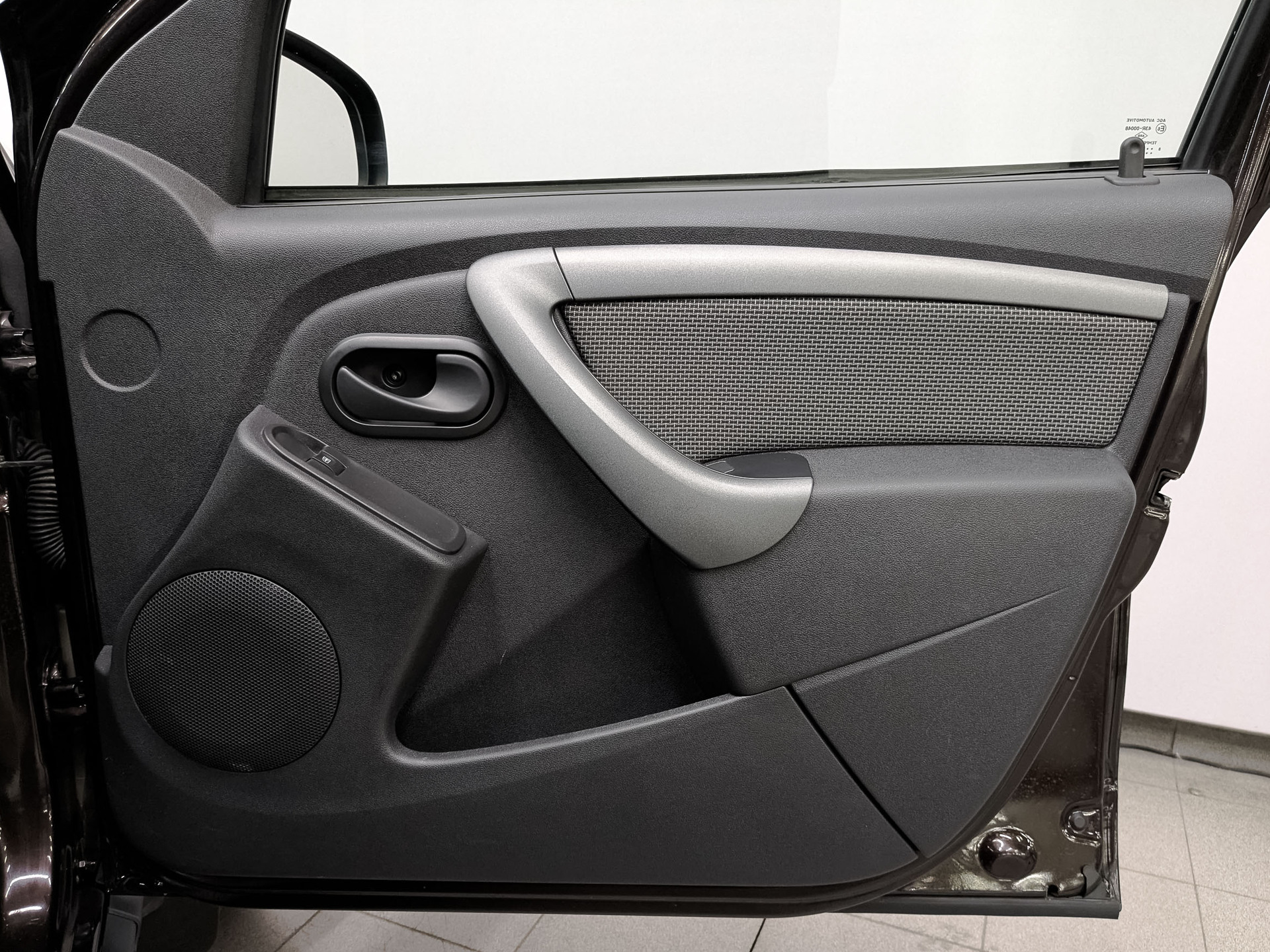 RENAULT Duster 2.00 (143 л.с), механическая, 2018, пробег 61 021 км