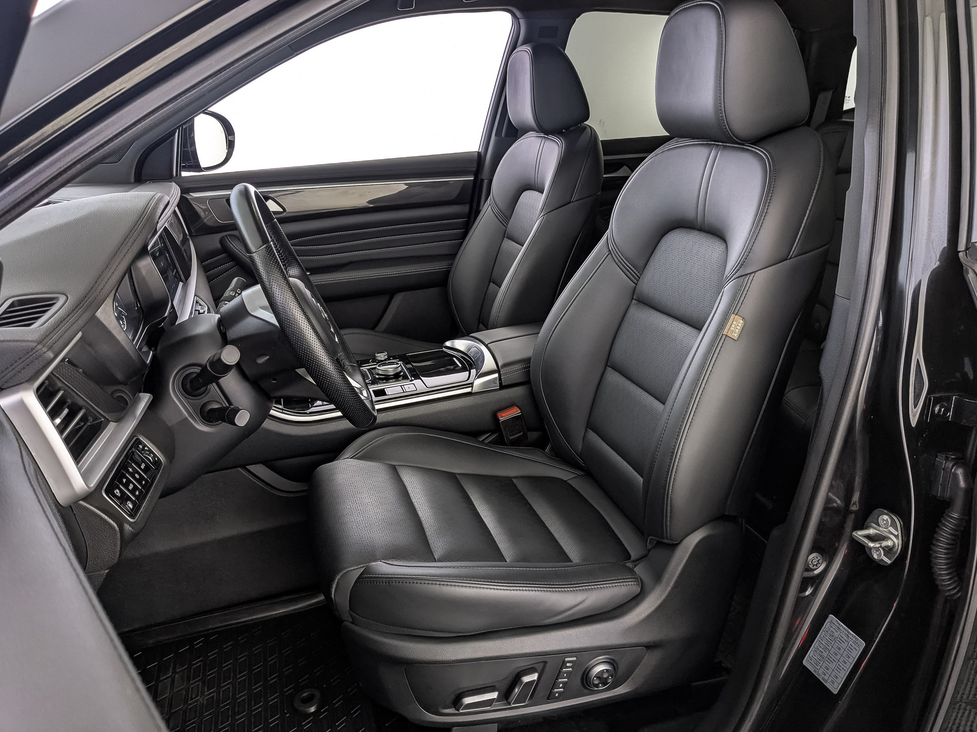 DONGFENG DFSK ix7 2.00 (220 л.с), автомат, 2024, пробег 24 534 км
