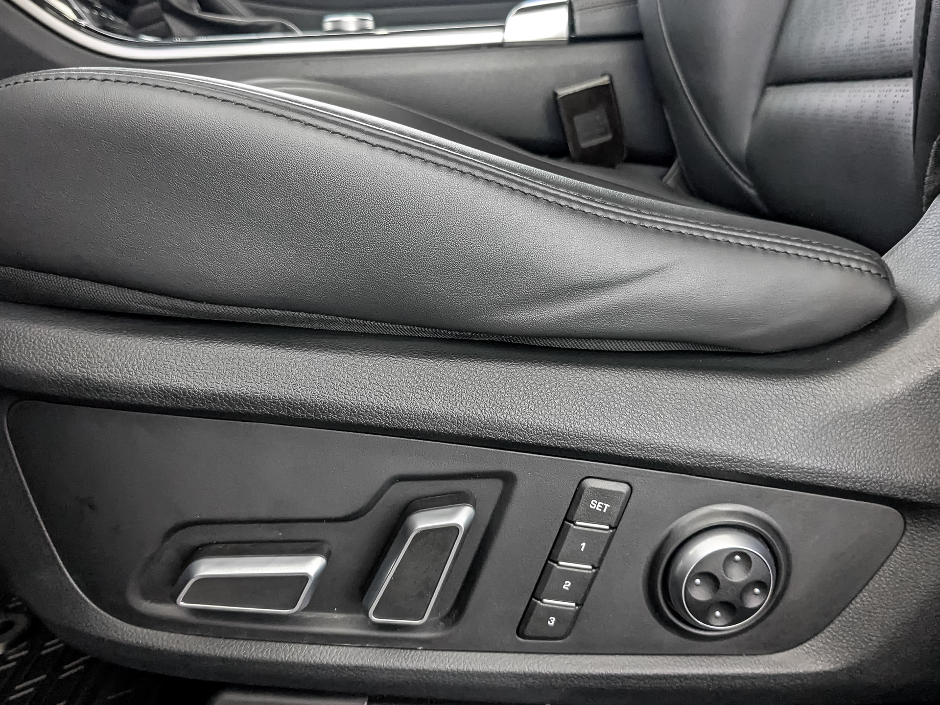 DONGFENG DFSK ix7 2.00 (220 л.с), автомат, 2024, пробег 24 534 км