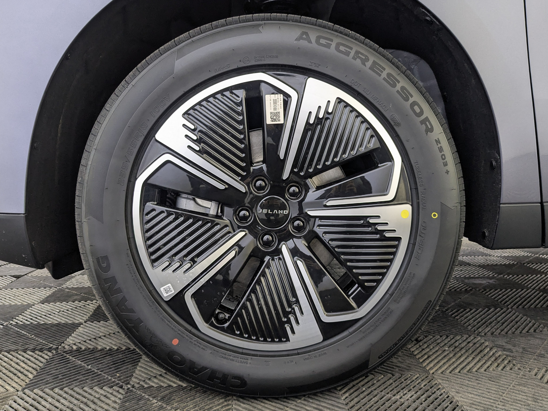 Фото Jeland J6 Престиж 1.6T/150 7RT 4WD