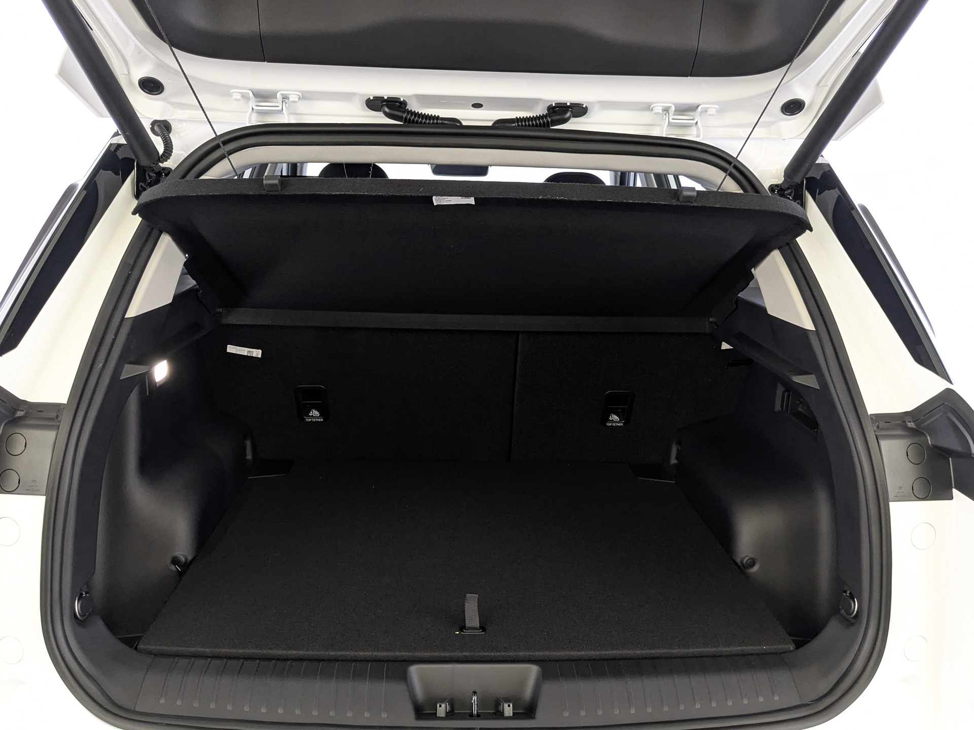 Фото Jeland J6 Престиж 1.6T/150 7RT 4WD