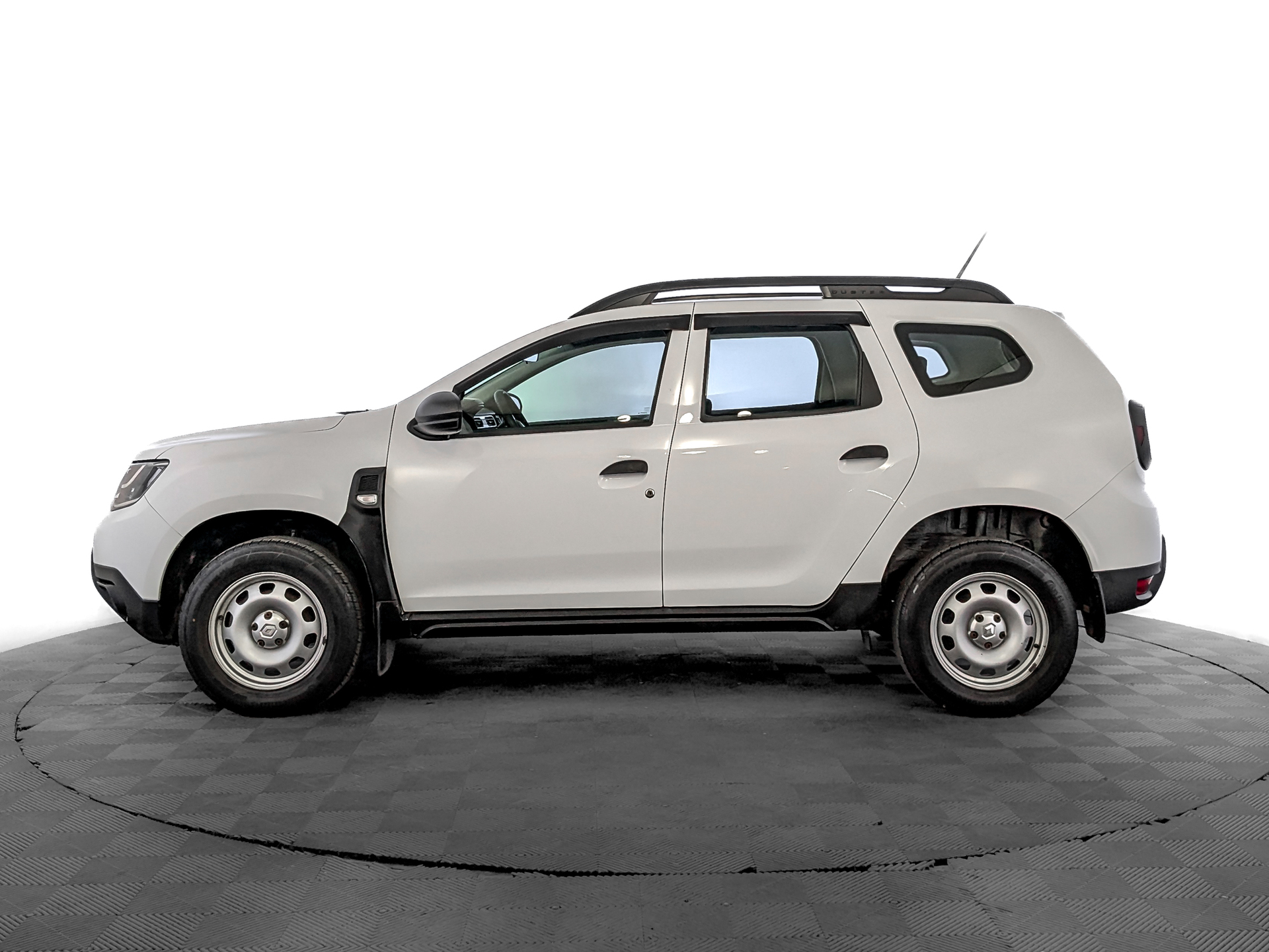 RENAULT Duster 1.60 (114 л.с), механическая, 2021, пробег 74 753 км