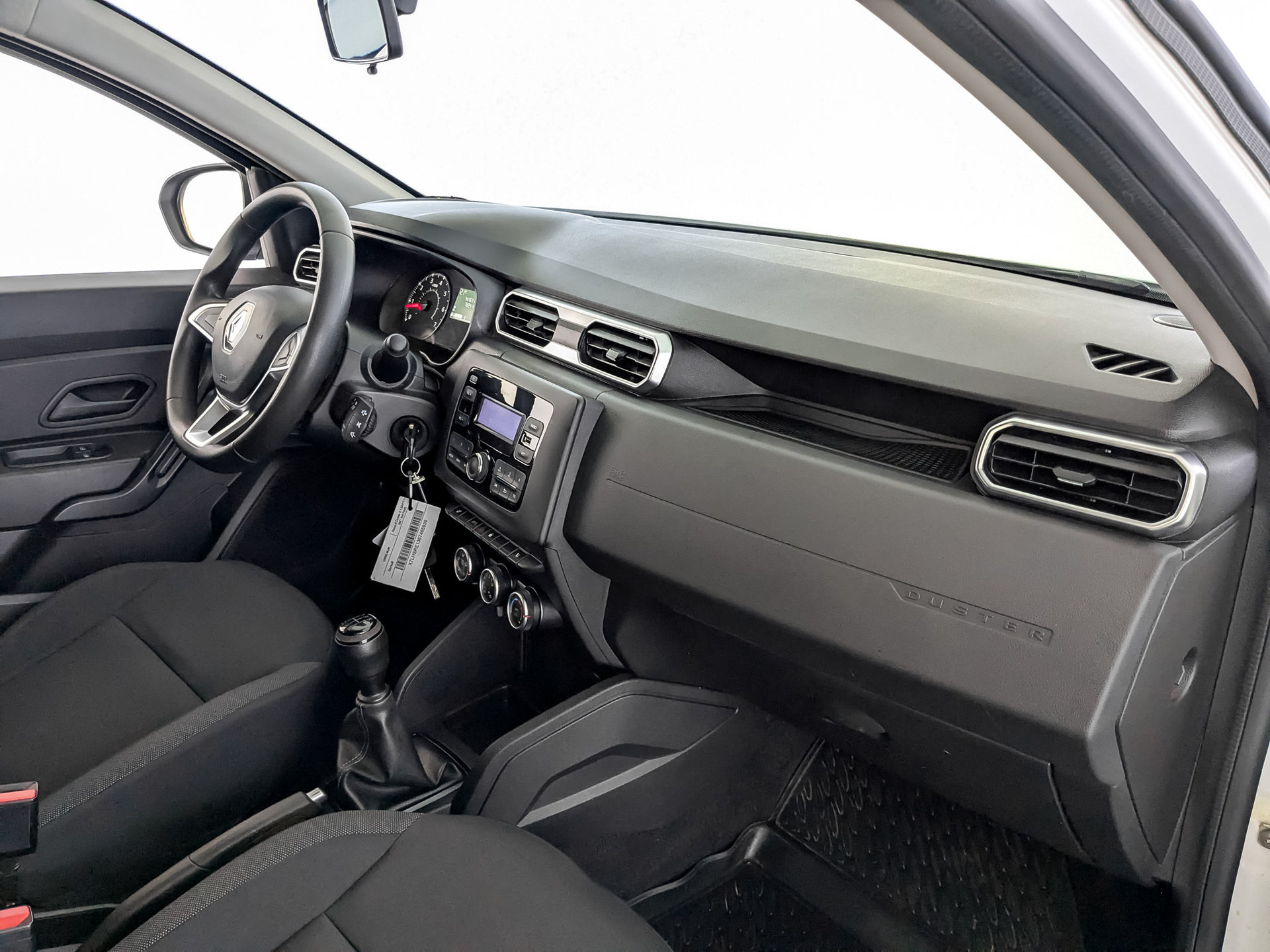 RENAULT Duster 1.60 (114 л.с), механическая, 2021, пробег 74 753 км